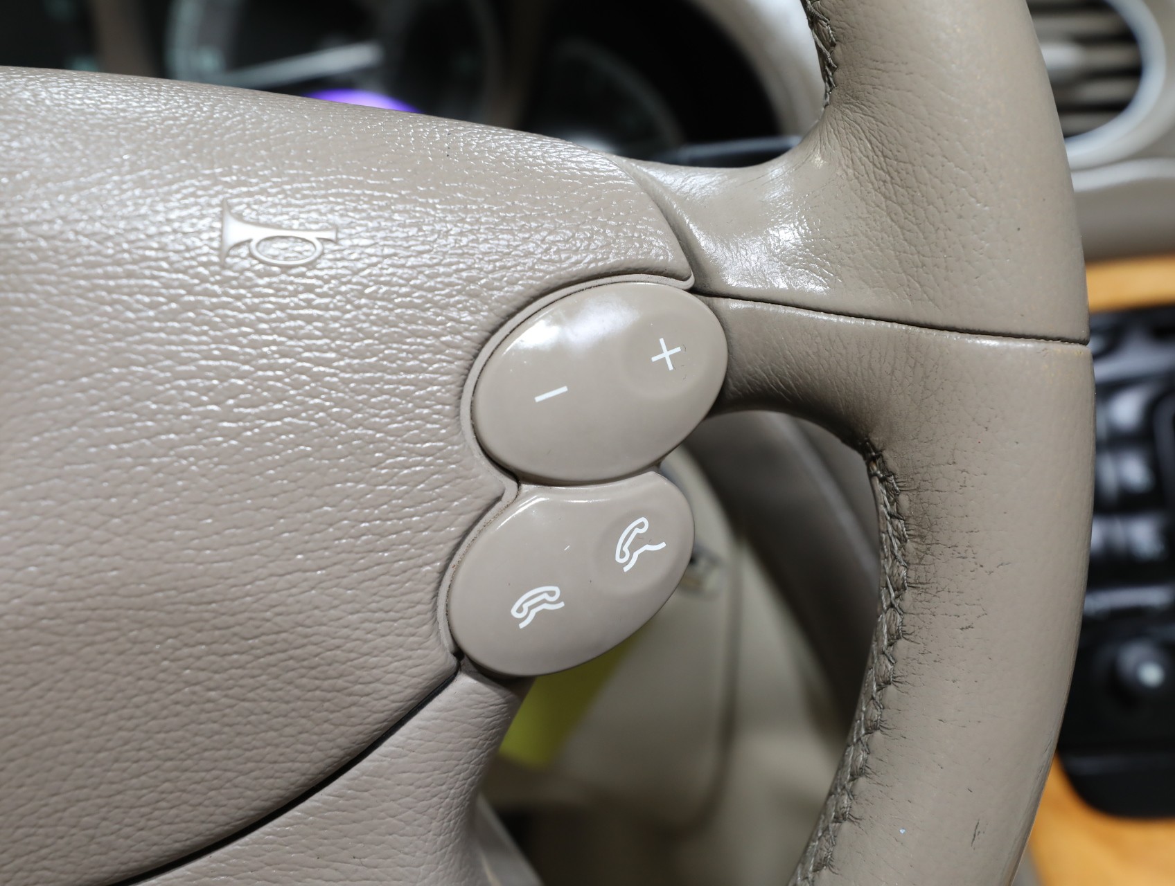 2003 Mercedes-Benz SL-Class 53