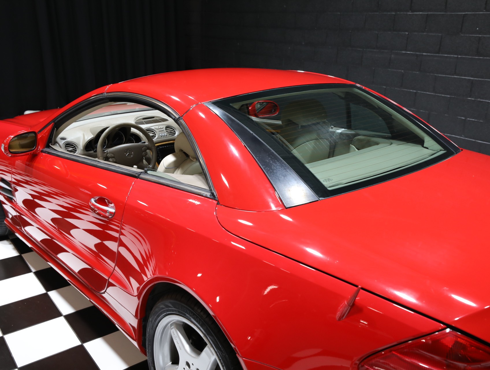 2003 Mercedes-Benz SL-Class 8