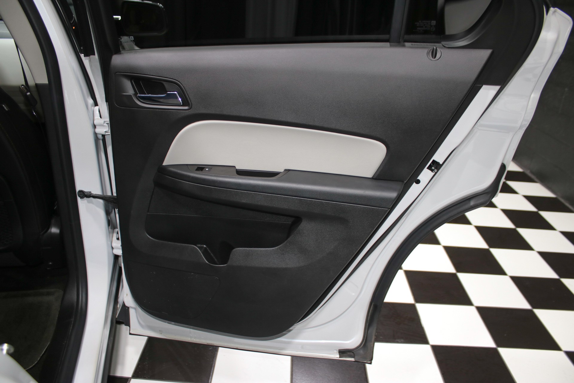 2017 Chevrolet Equinox 29