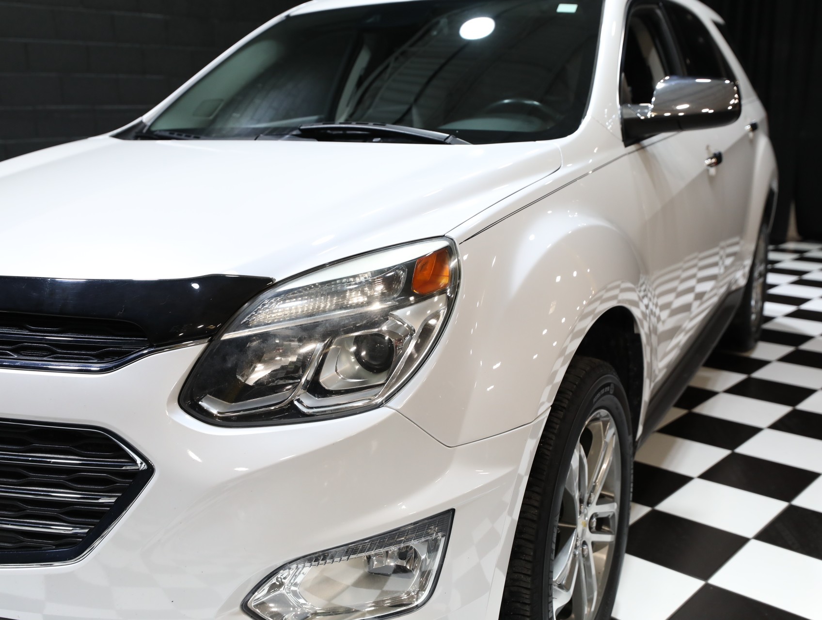 2017 Chevrolet Equinox 9