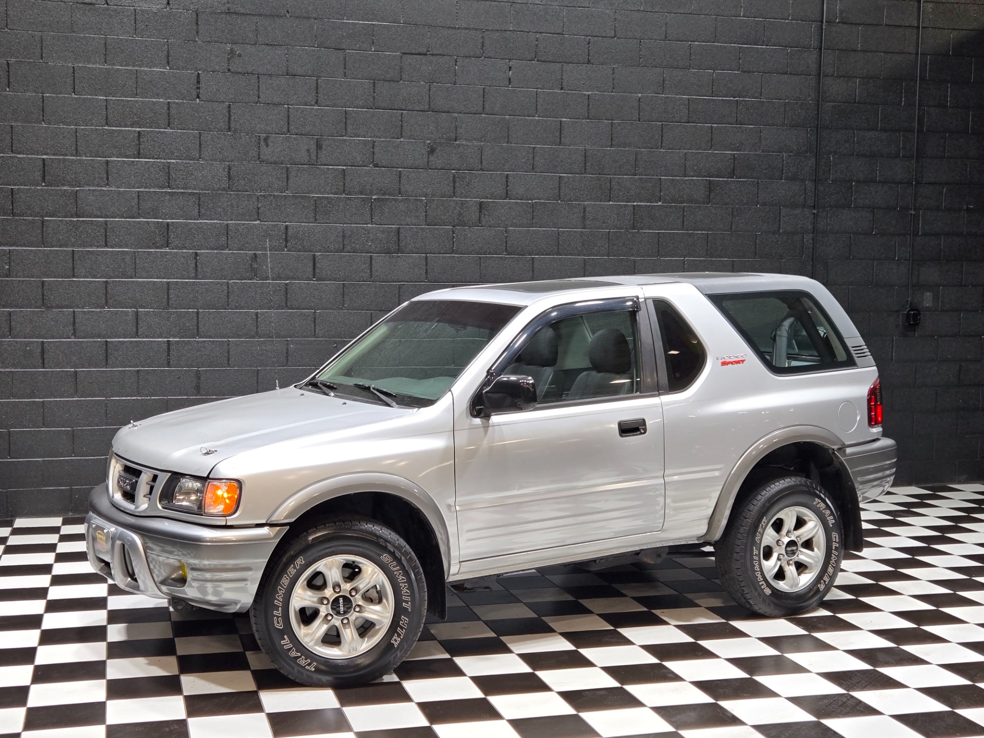 2002 Isuzu Rodeo Sport 65