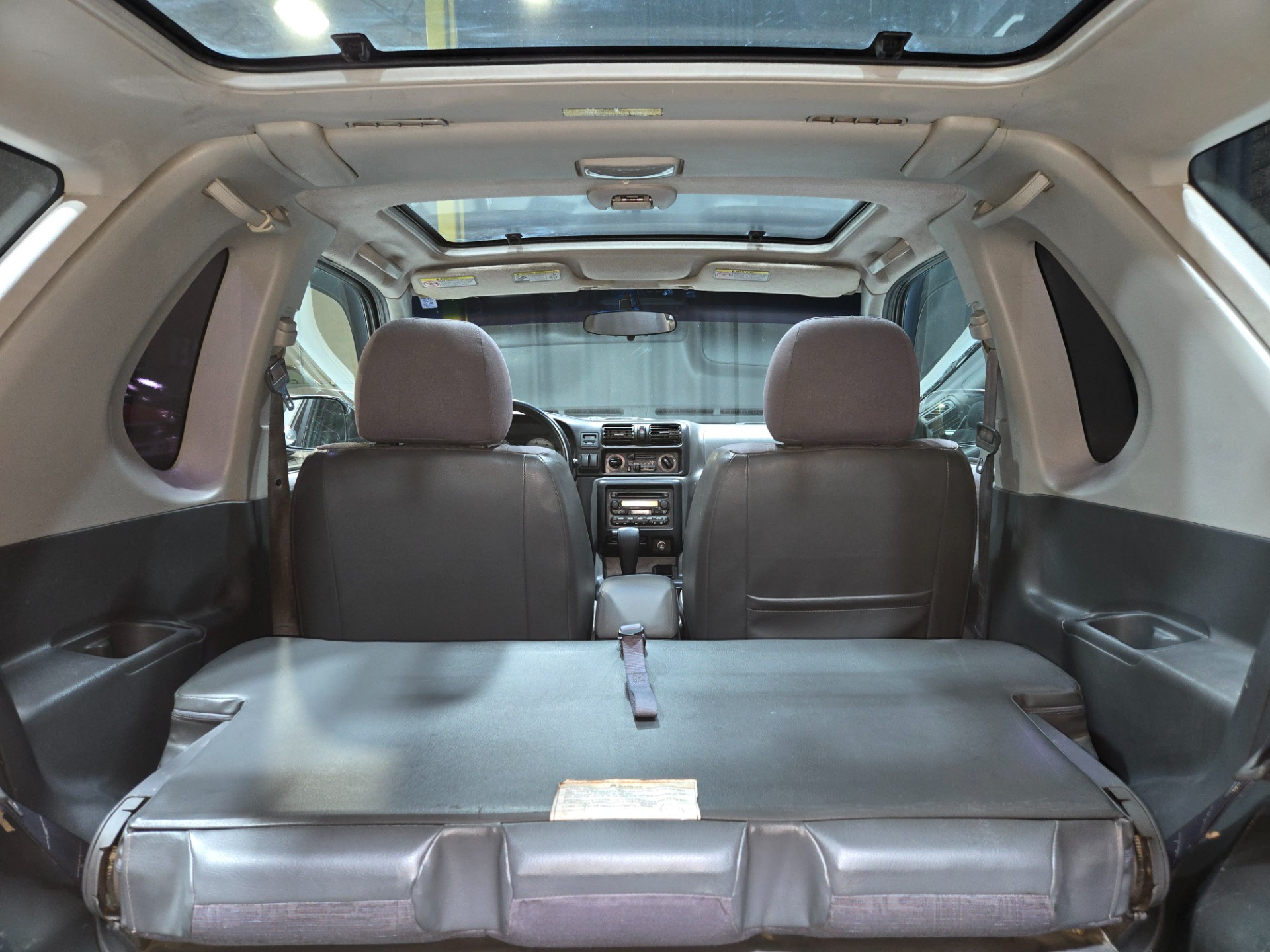 2002 Isuzu Rodeo Sport 76
