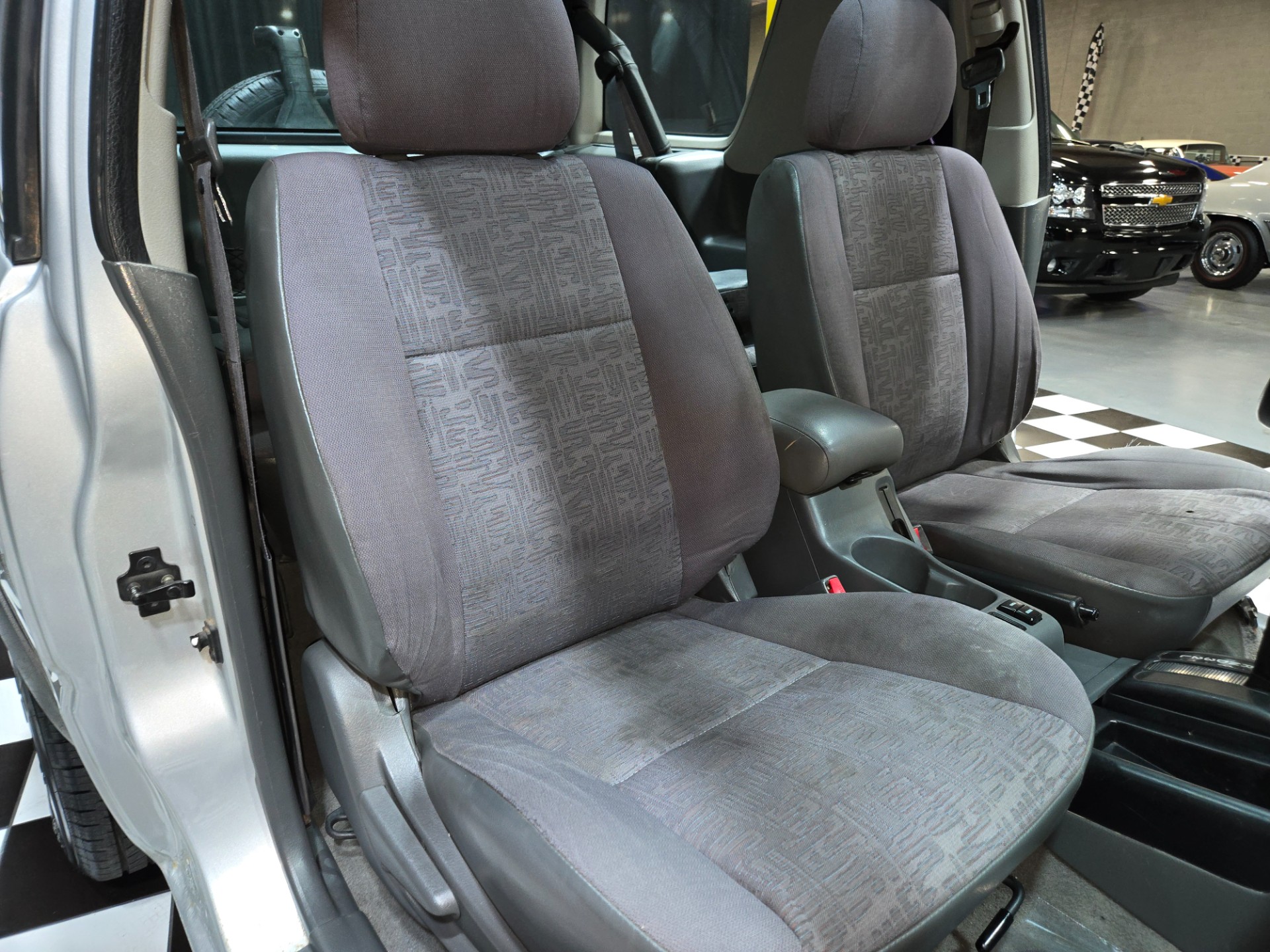 2002 Isuzu Rodeo Sport 87