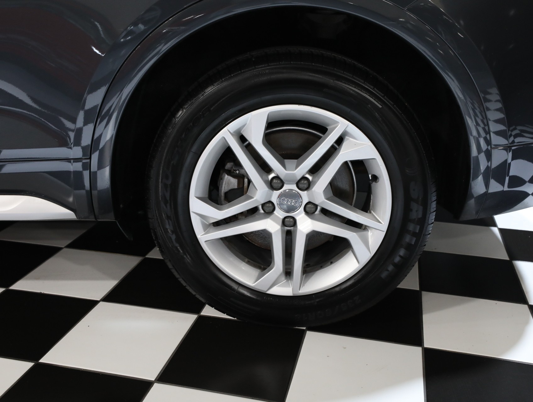 2019 Audi Q5 27