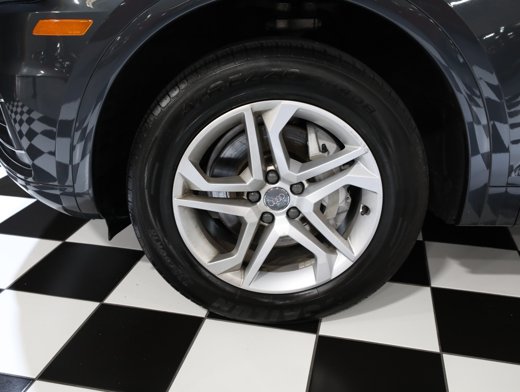 2019 Audi Q5 28