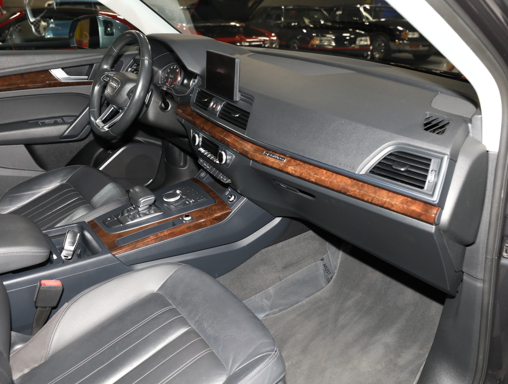 2019 Audi Q5 32