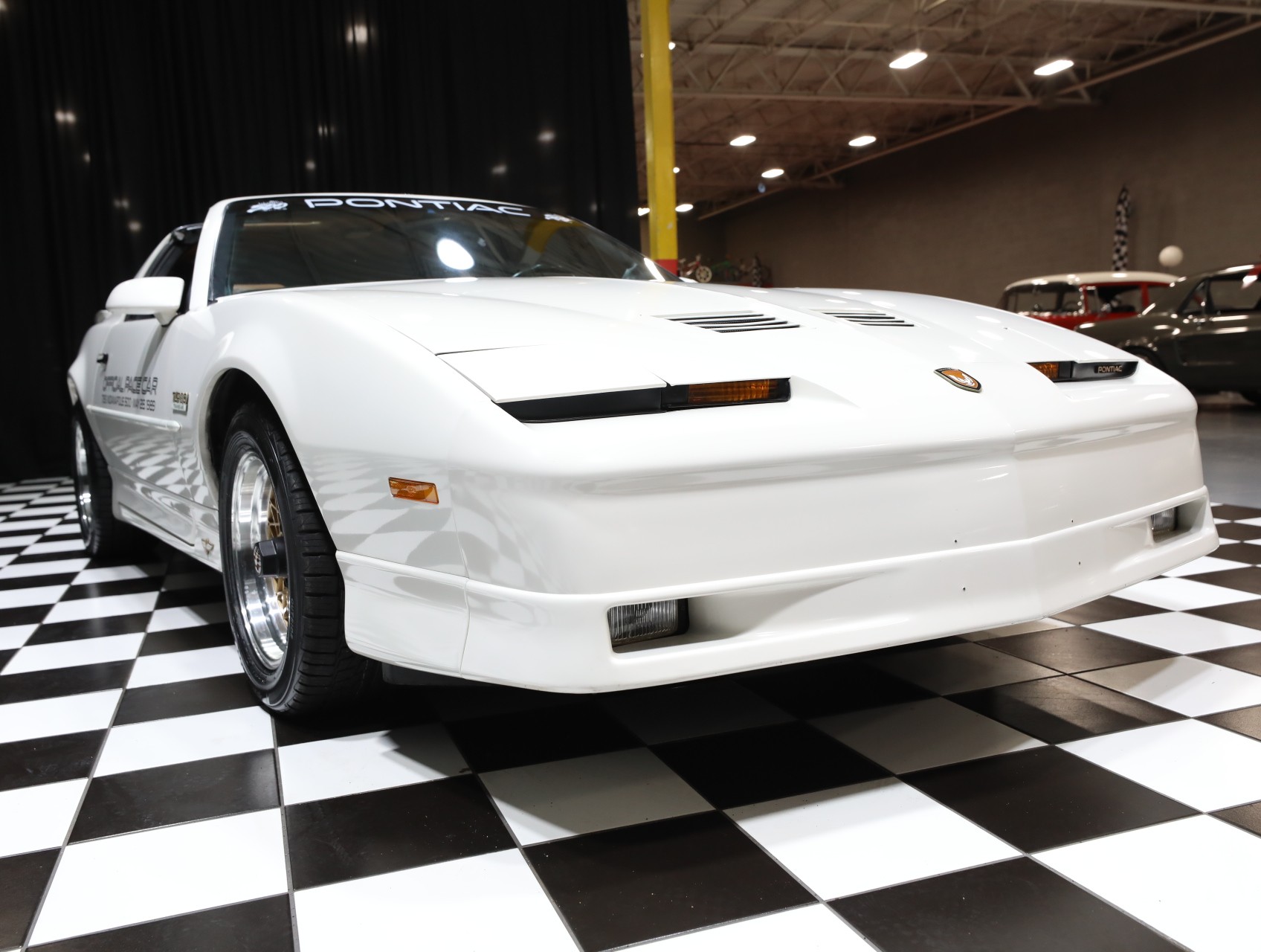 1989 Pontiac Firebird 21