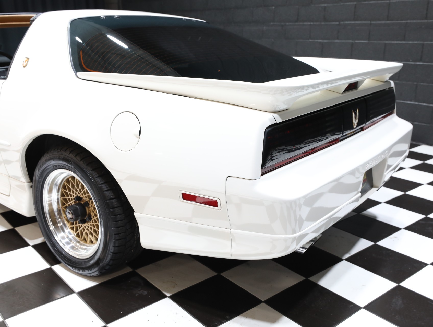 1989 Pontiac Firebird 34