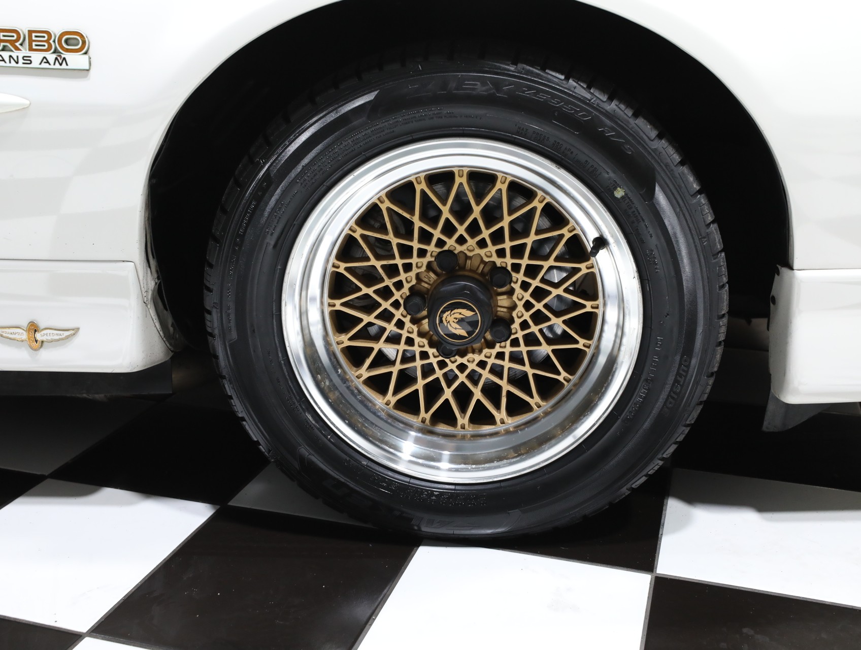 1989 Pontiac Firebird 40