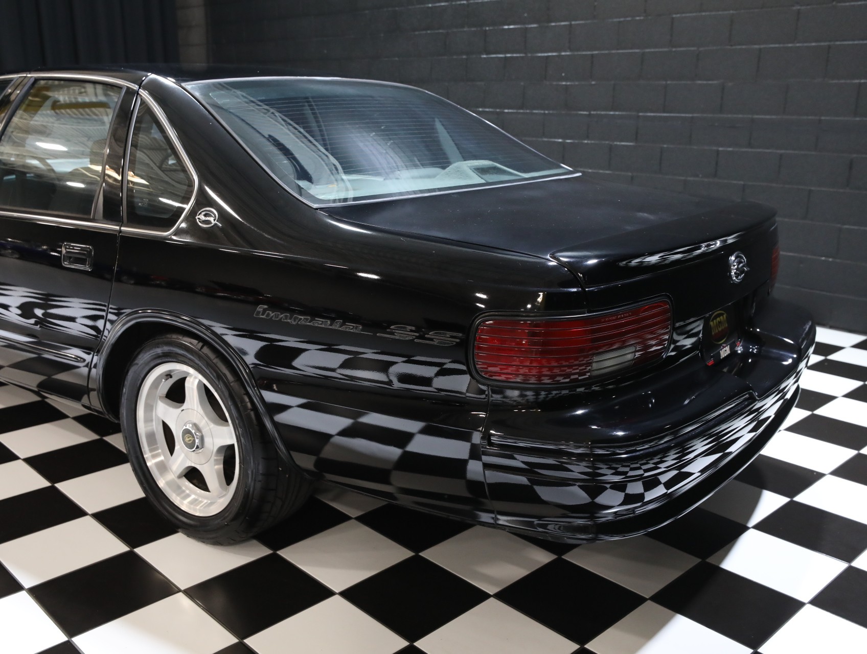 1996 Chevrolet Impala 24