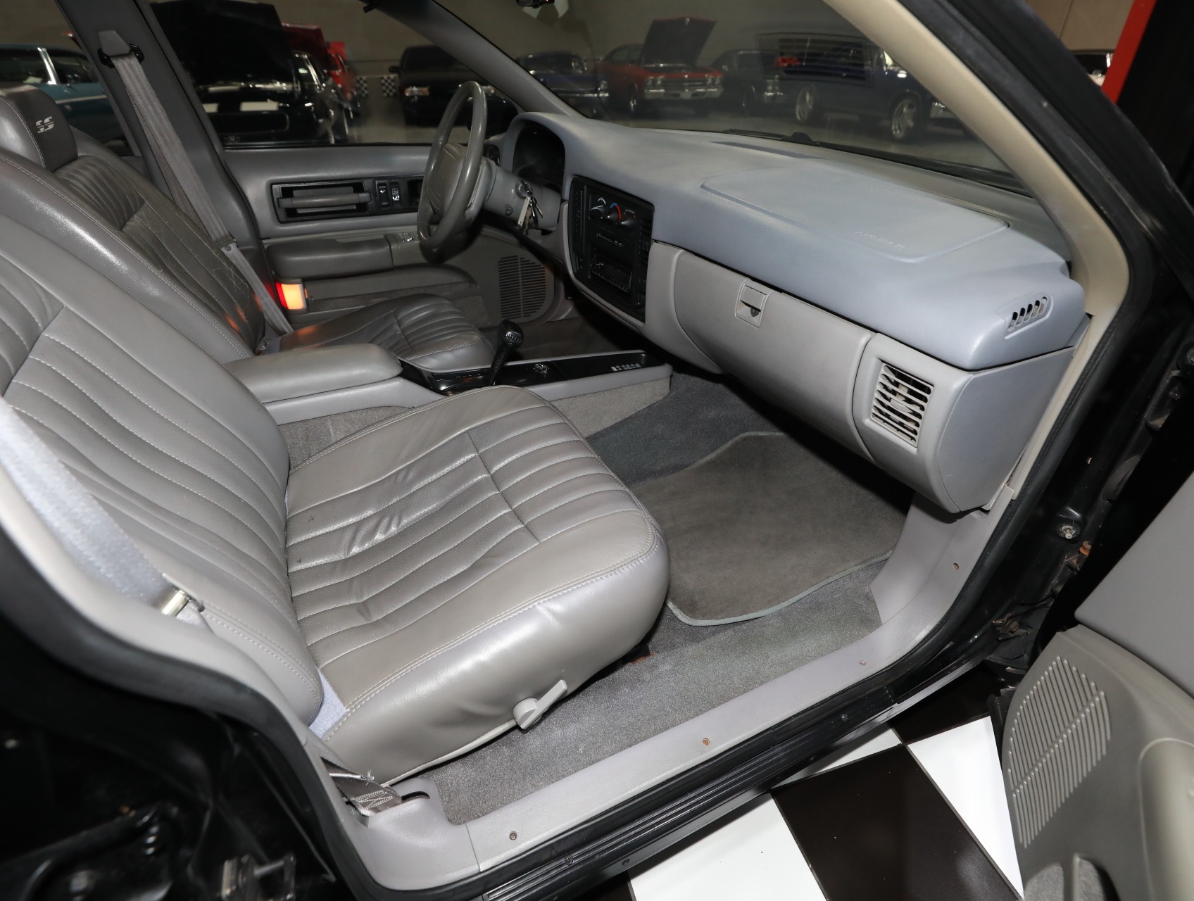 1996 Chevrolet Impala 38