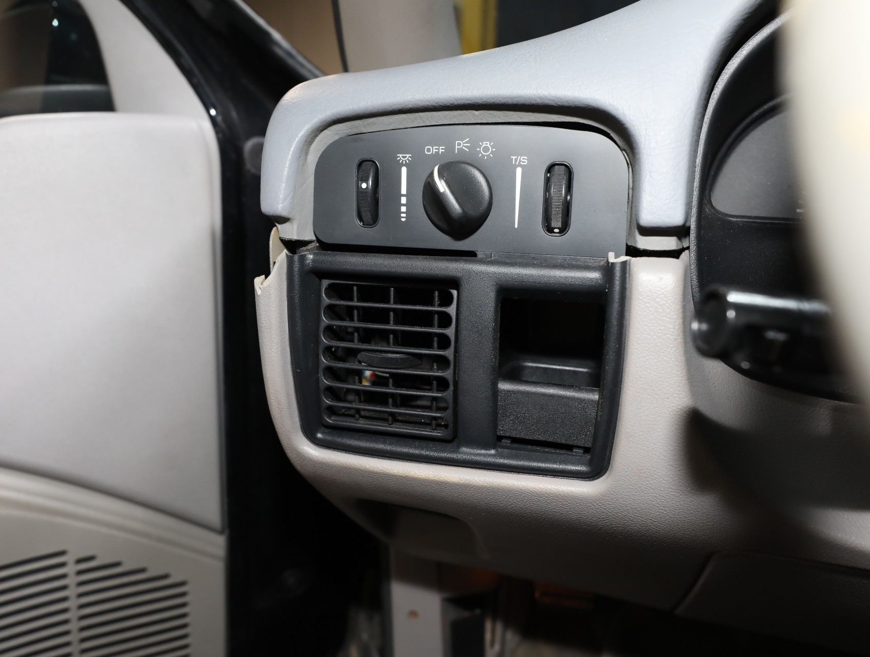 1996 Chevrolet Impala 58