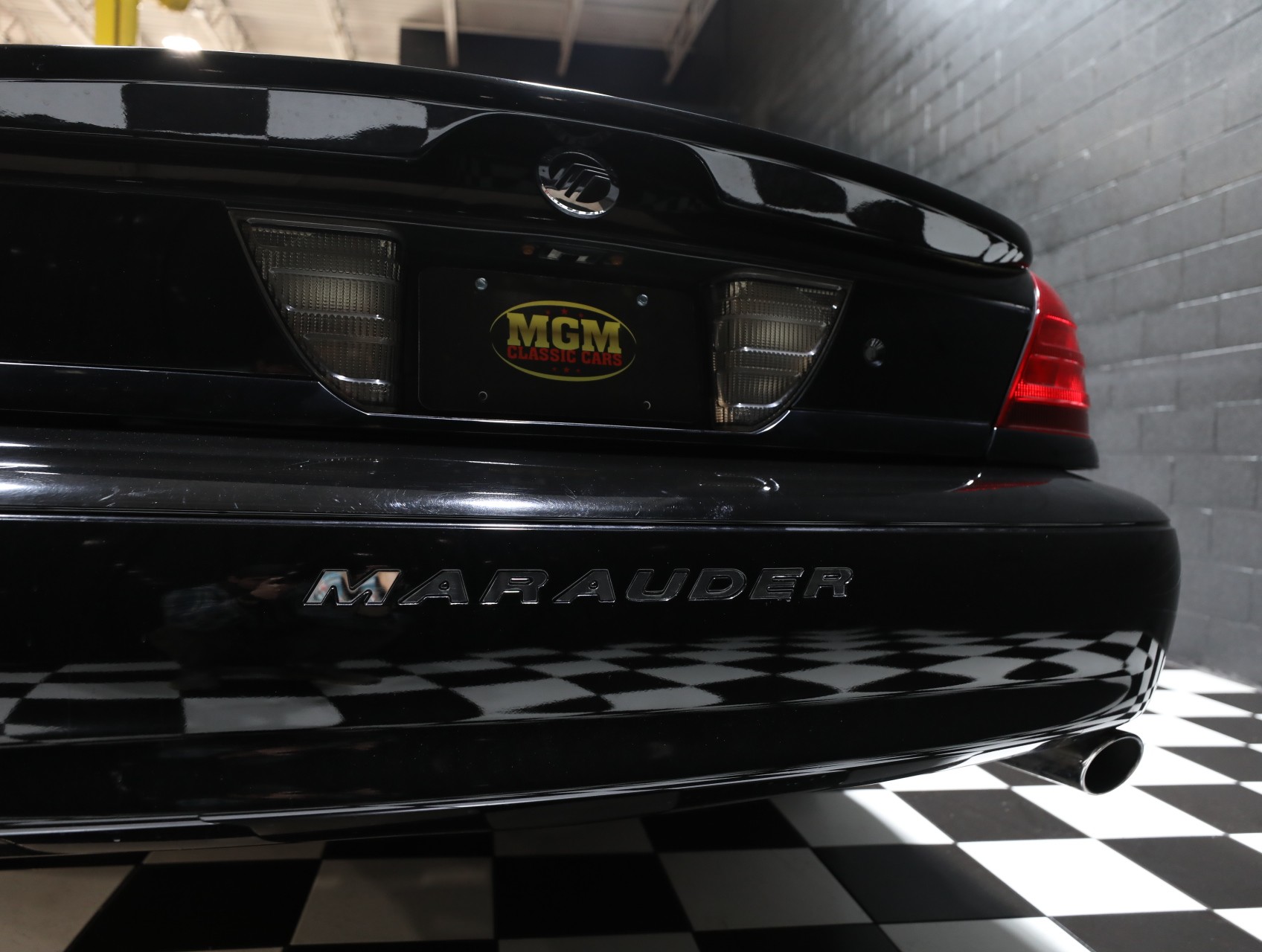 2004 Mercury Marauder 18