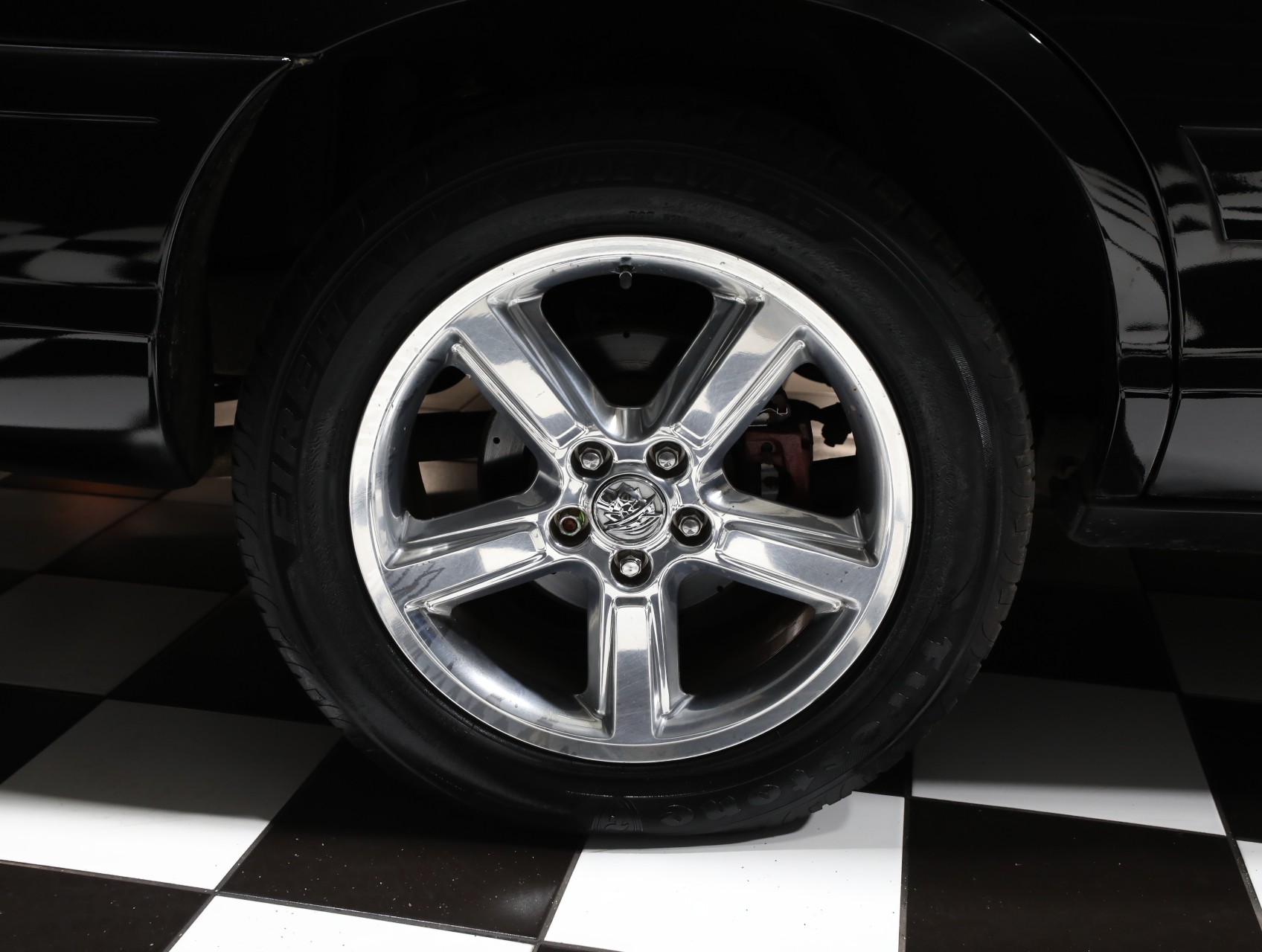 2004 Mercury Marauder 28