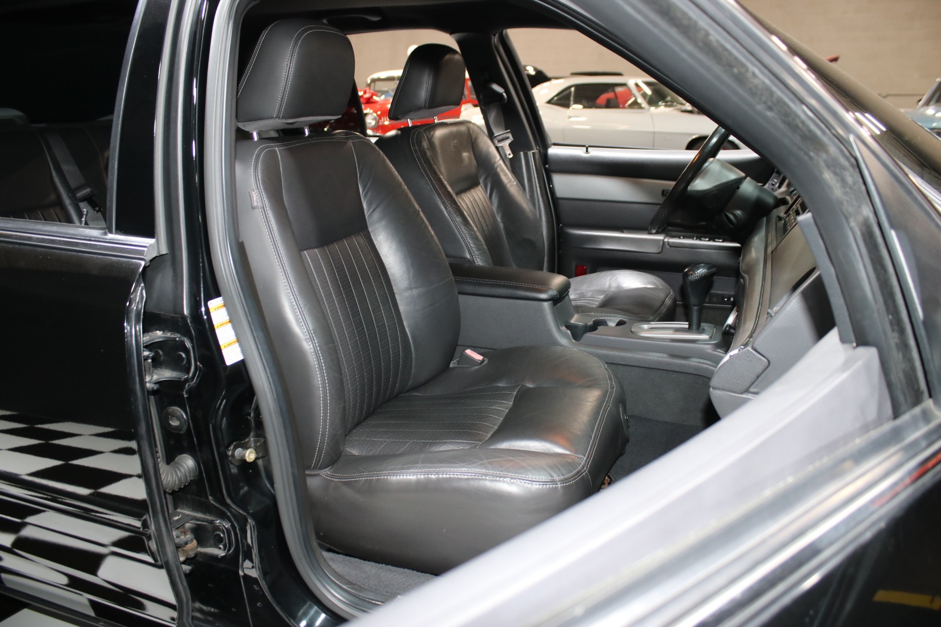 2004 Mercury Marauder 33