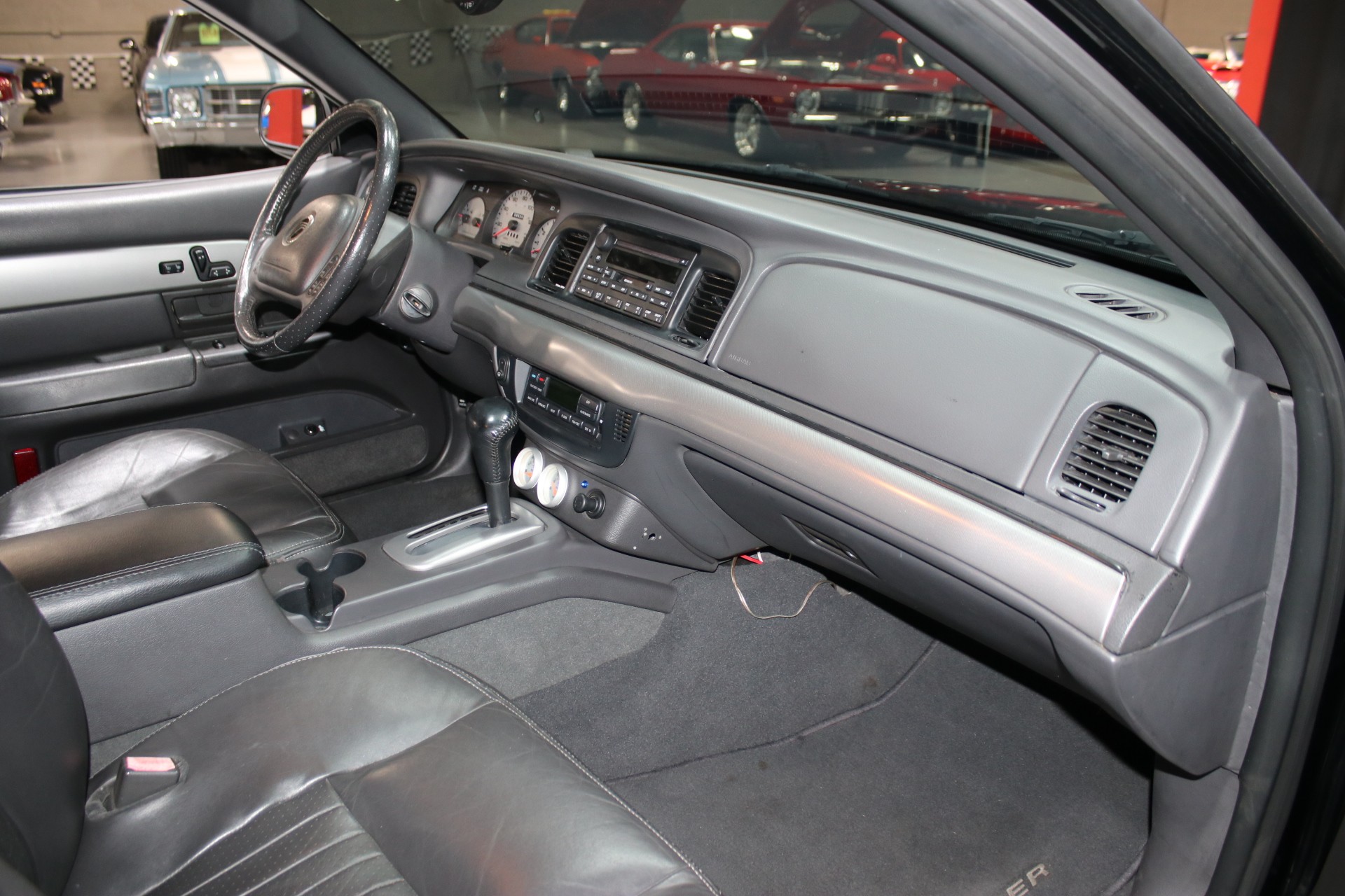 2004 Mercury Marauder 42