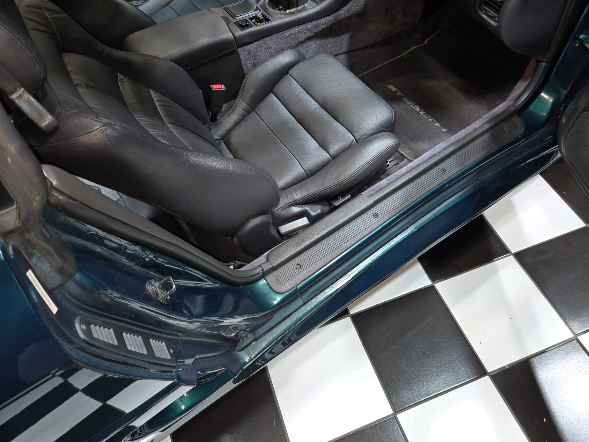 1992 Dodge Stealth 81