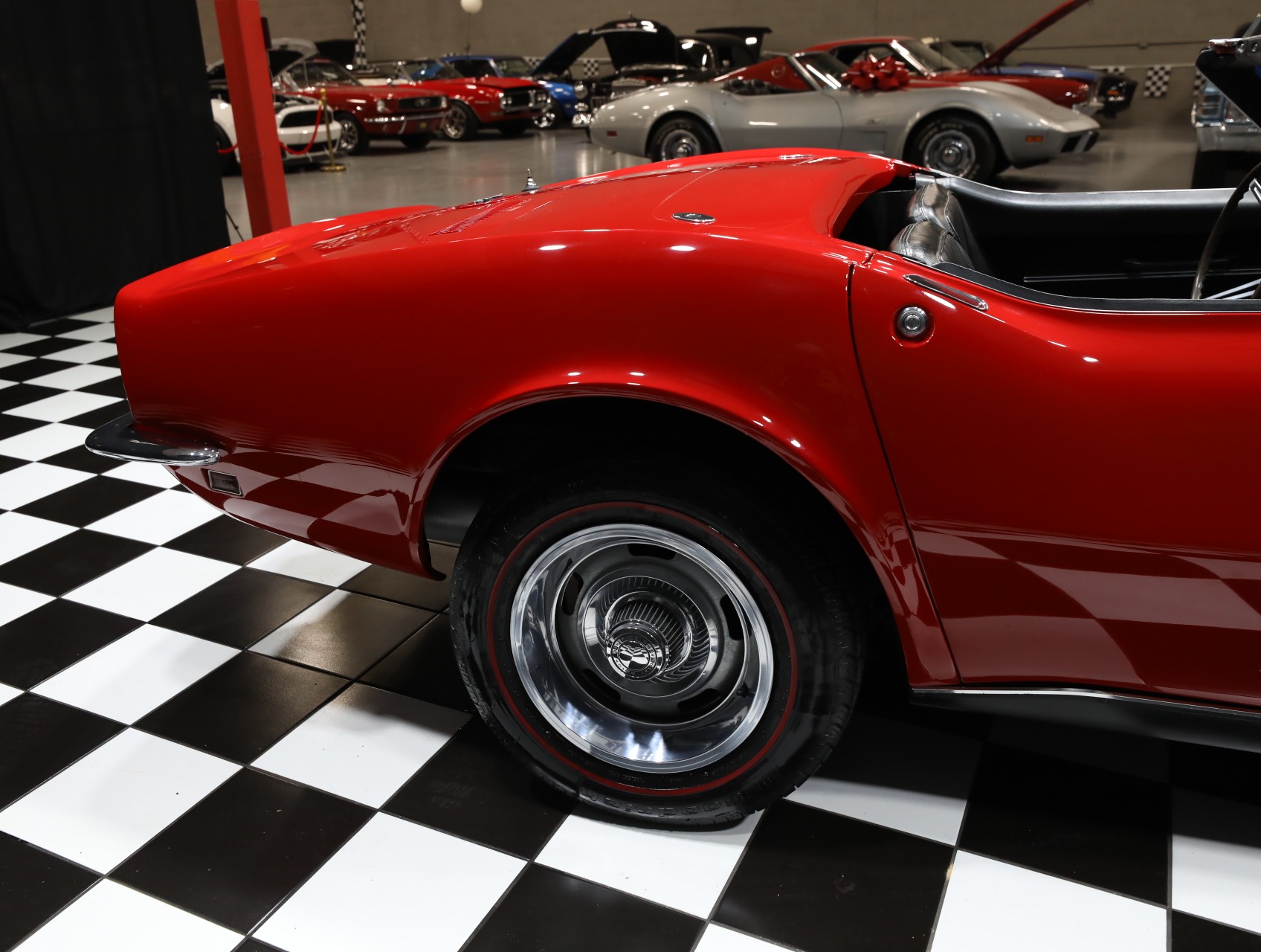 1968 Chevrolet Corvette 24