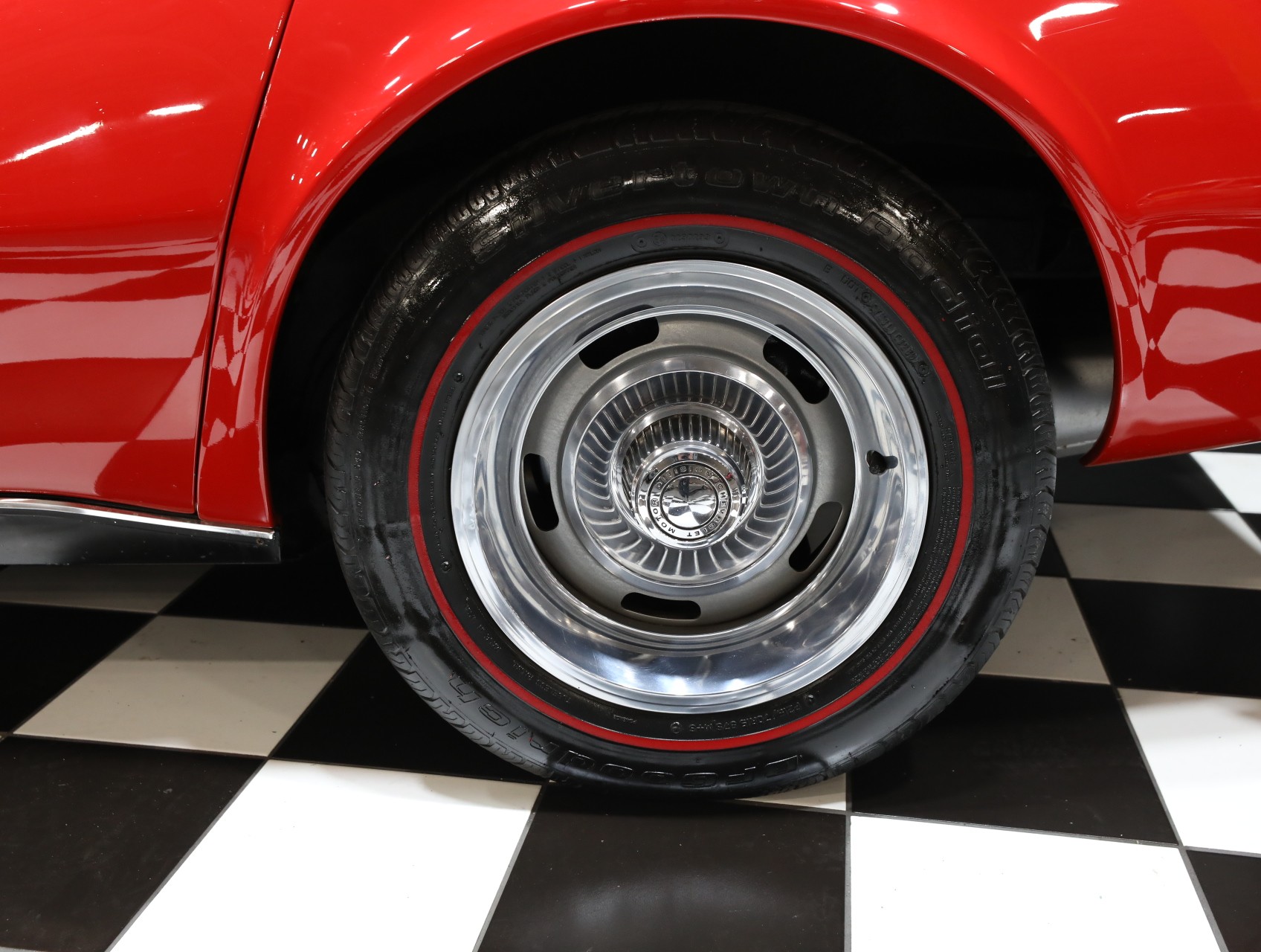 1968 Chevrolet Corvette 37