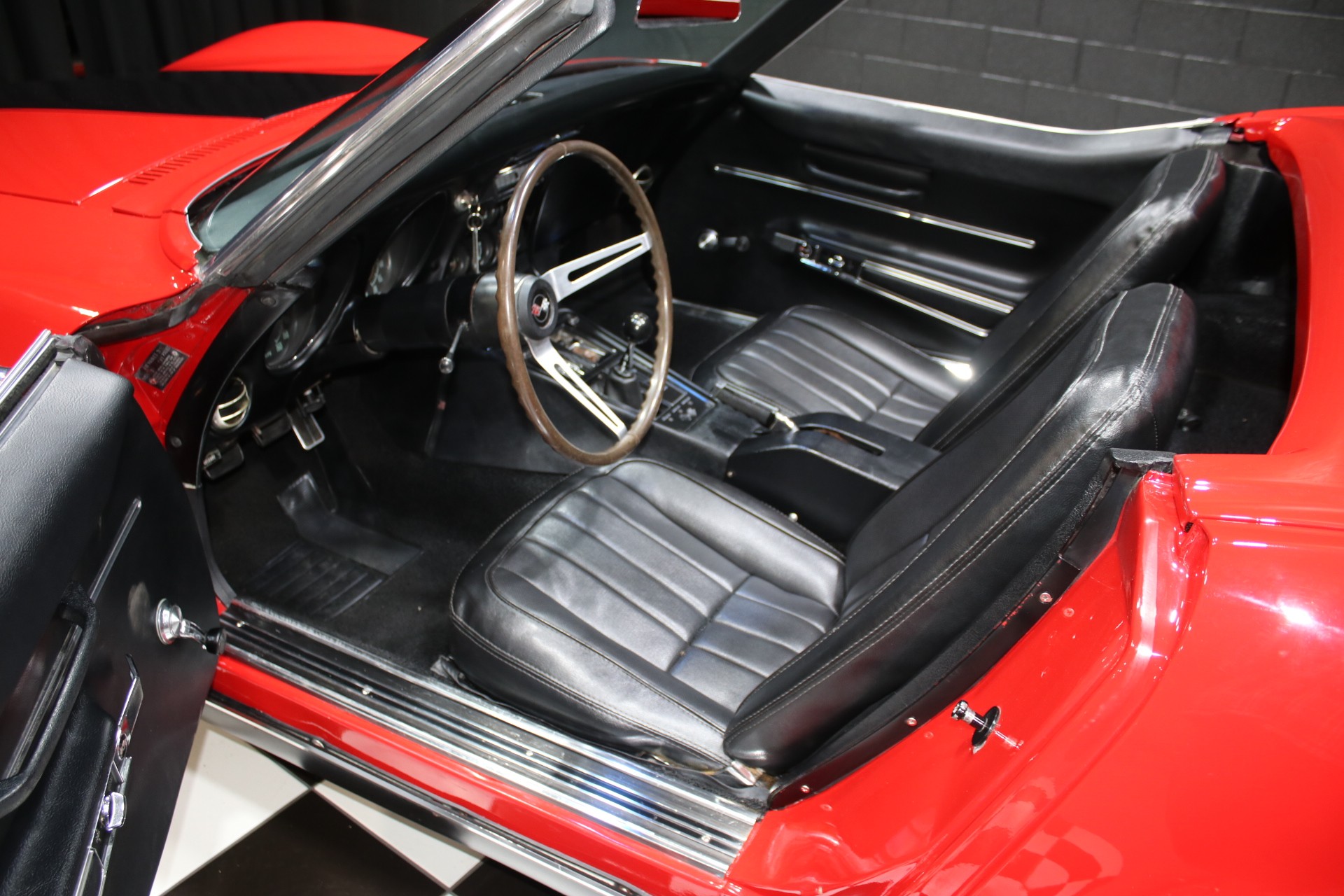 1968 Chevrolet Corvette 3