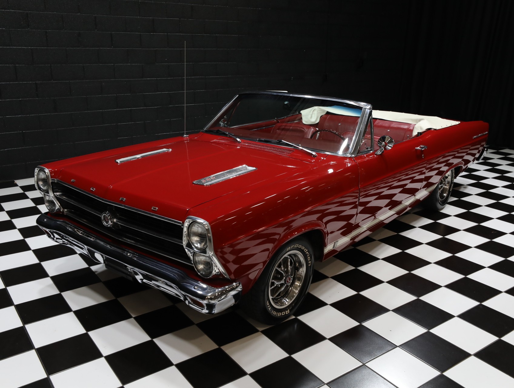 1966 Ford Fairlane 12