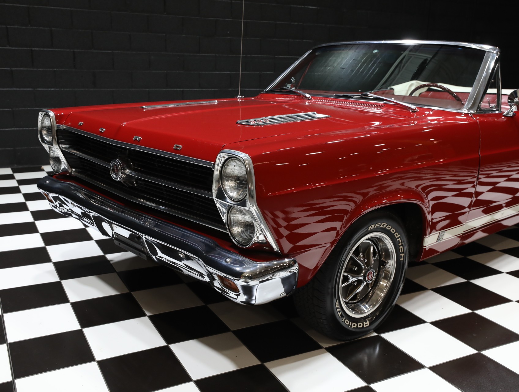 1966 Ford Fairlane 13