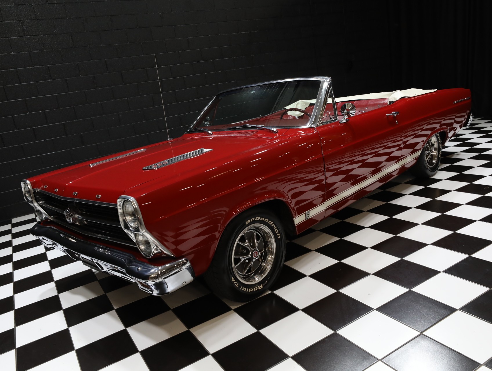 1966 Ford Fairlane 14