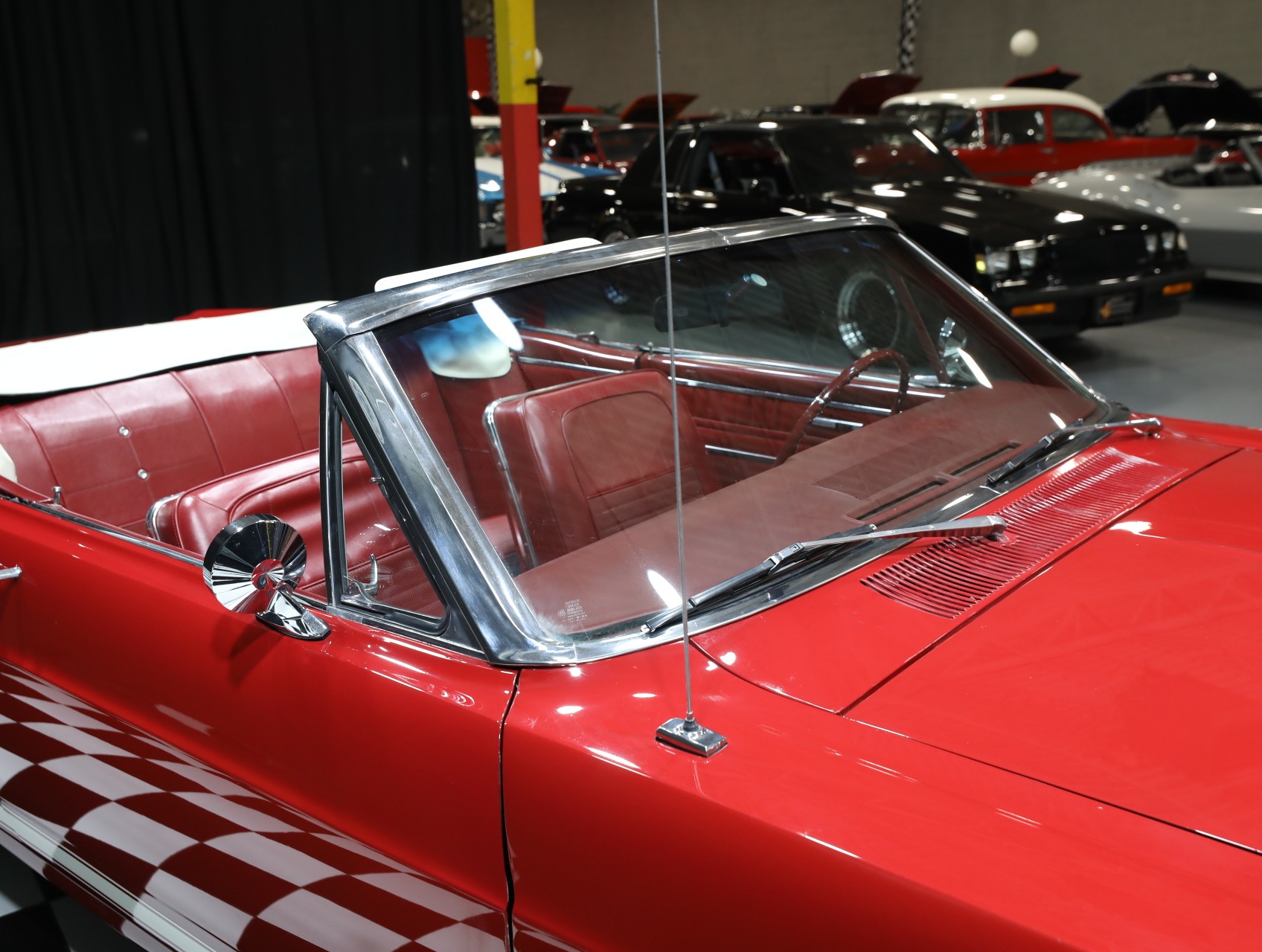 1966 Ford Fairlane 26