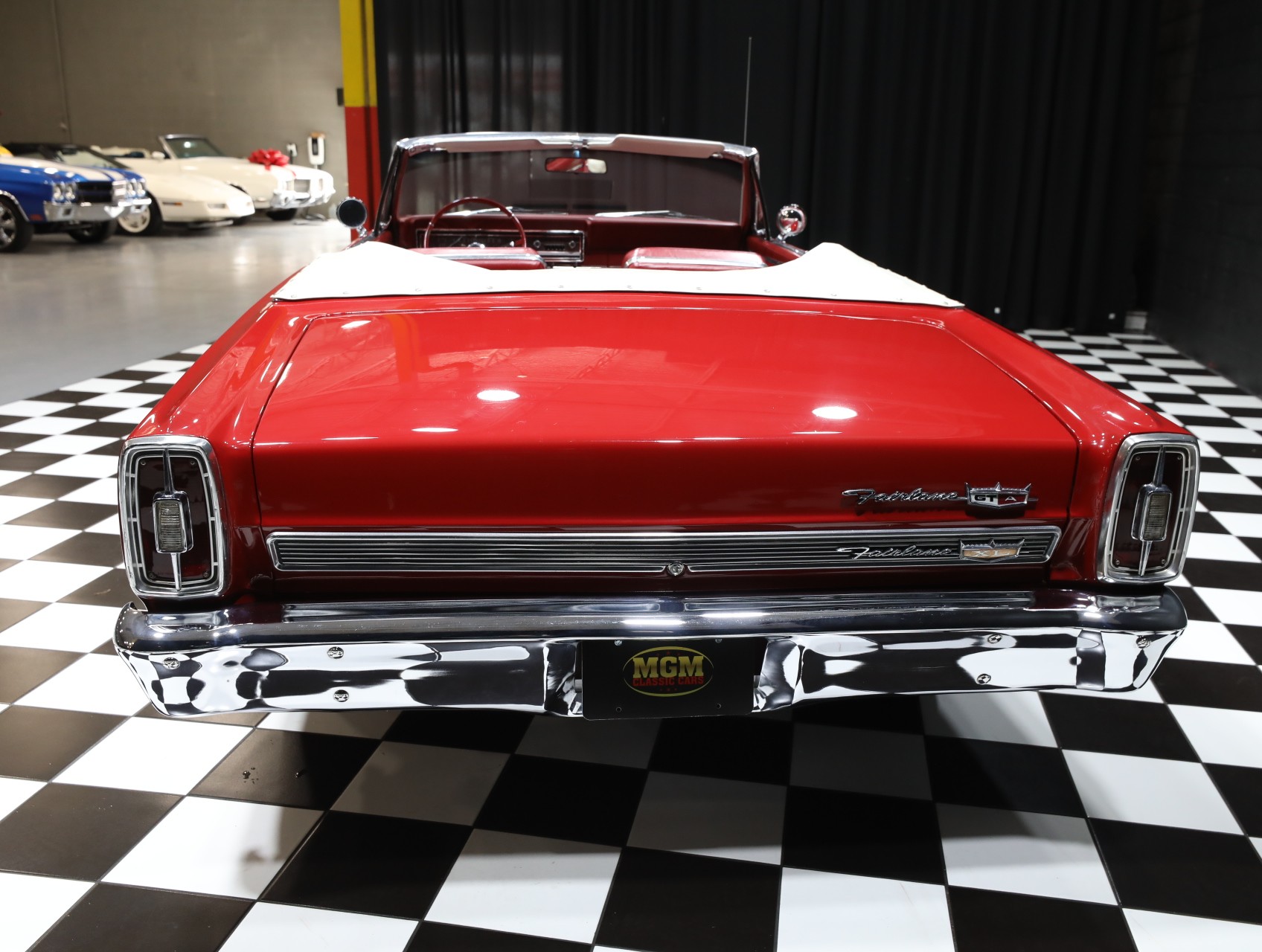1966 Ford Fairlane 31