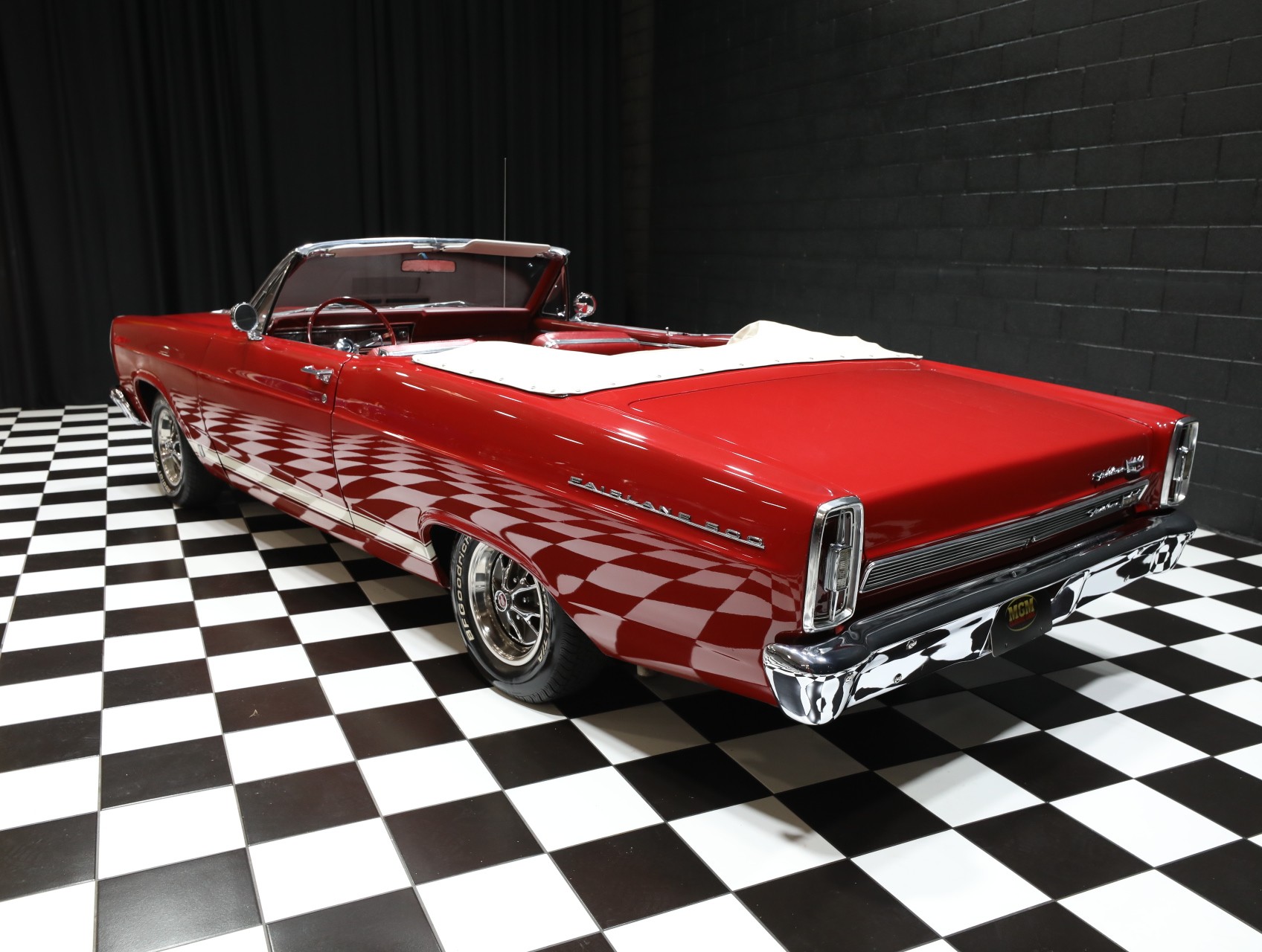 1966 Ford Fairlane 33