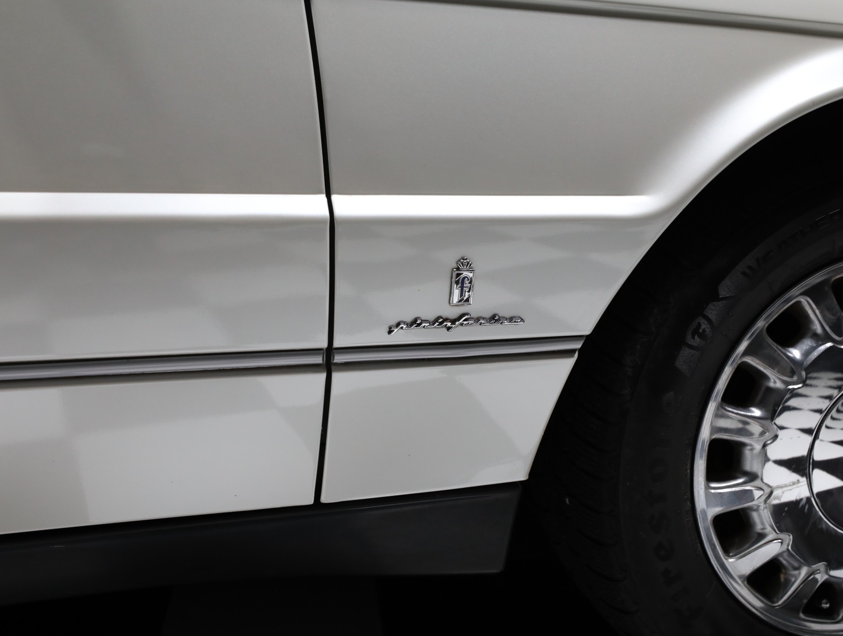1993 Cadillac Allante 23