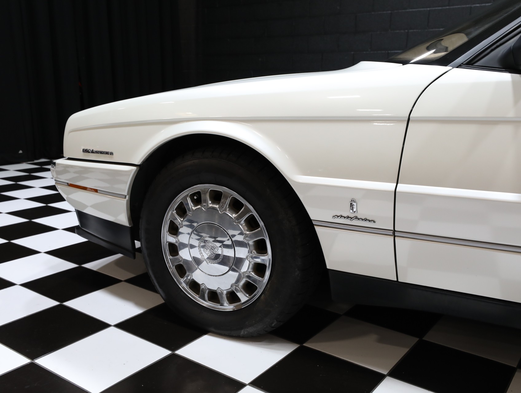 1993 Cadillac Allante 27