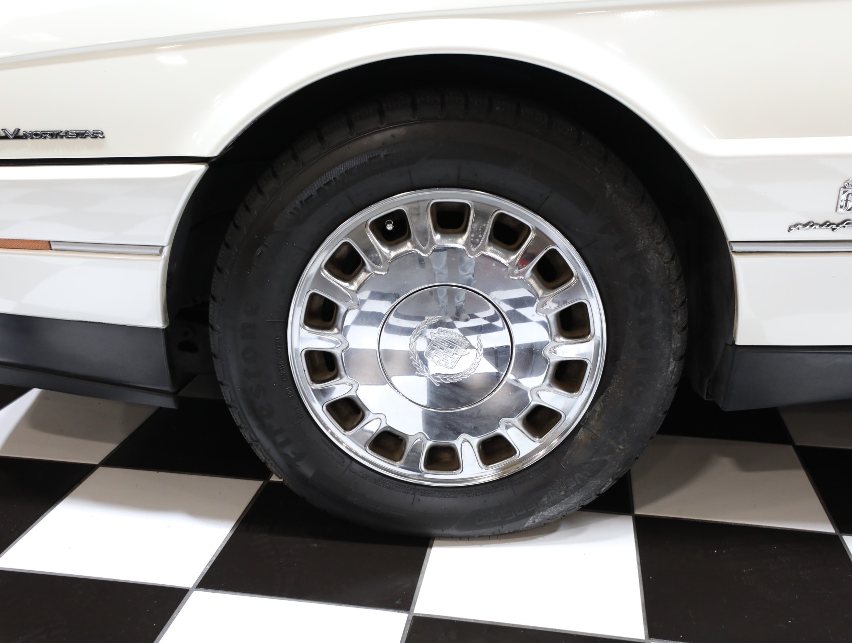 1993 Cadillac Allante 29
