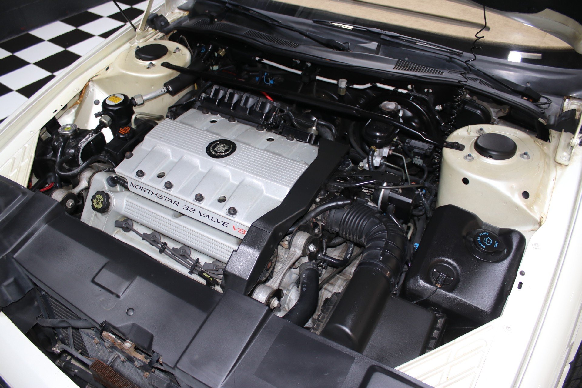 1993 Cadillac Allante 3