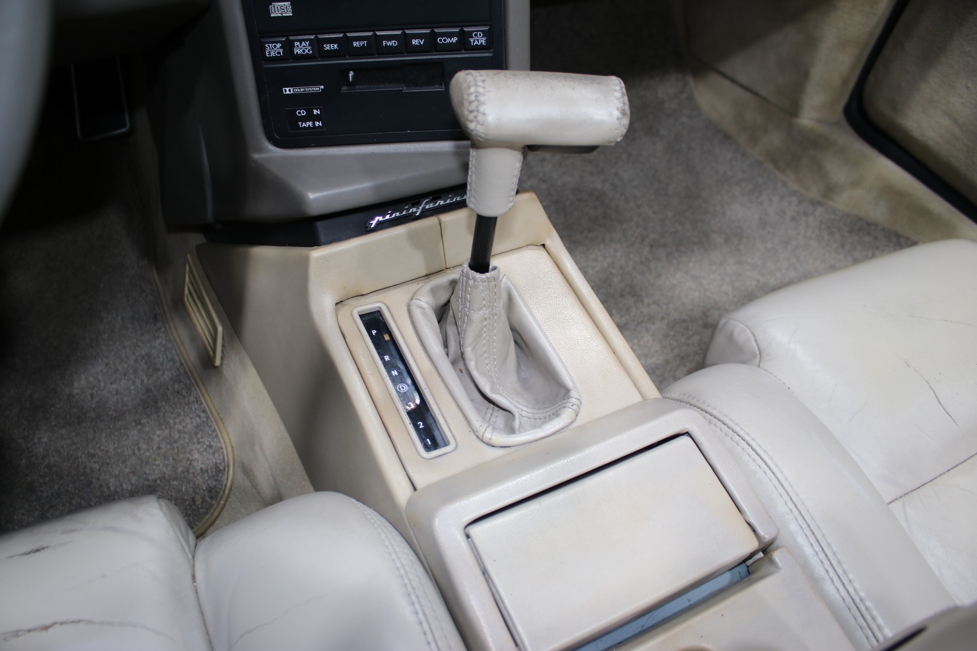 1993 Cadillac Allante 47
