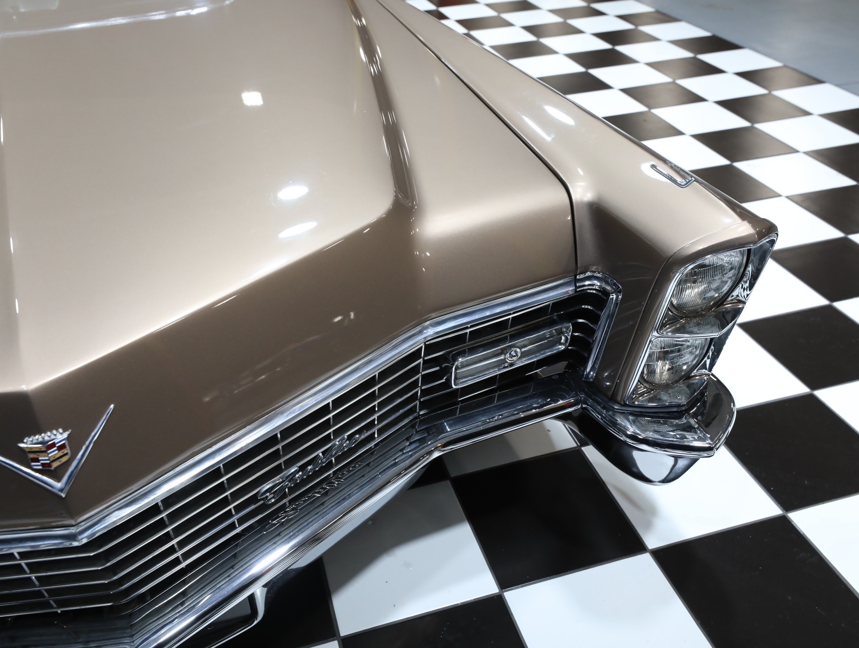 1967 Cadillac Deville 19