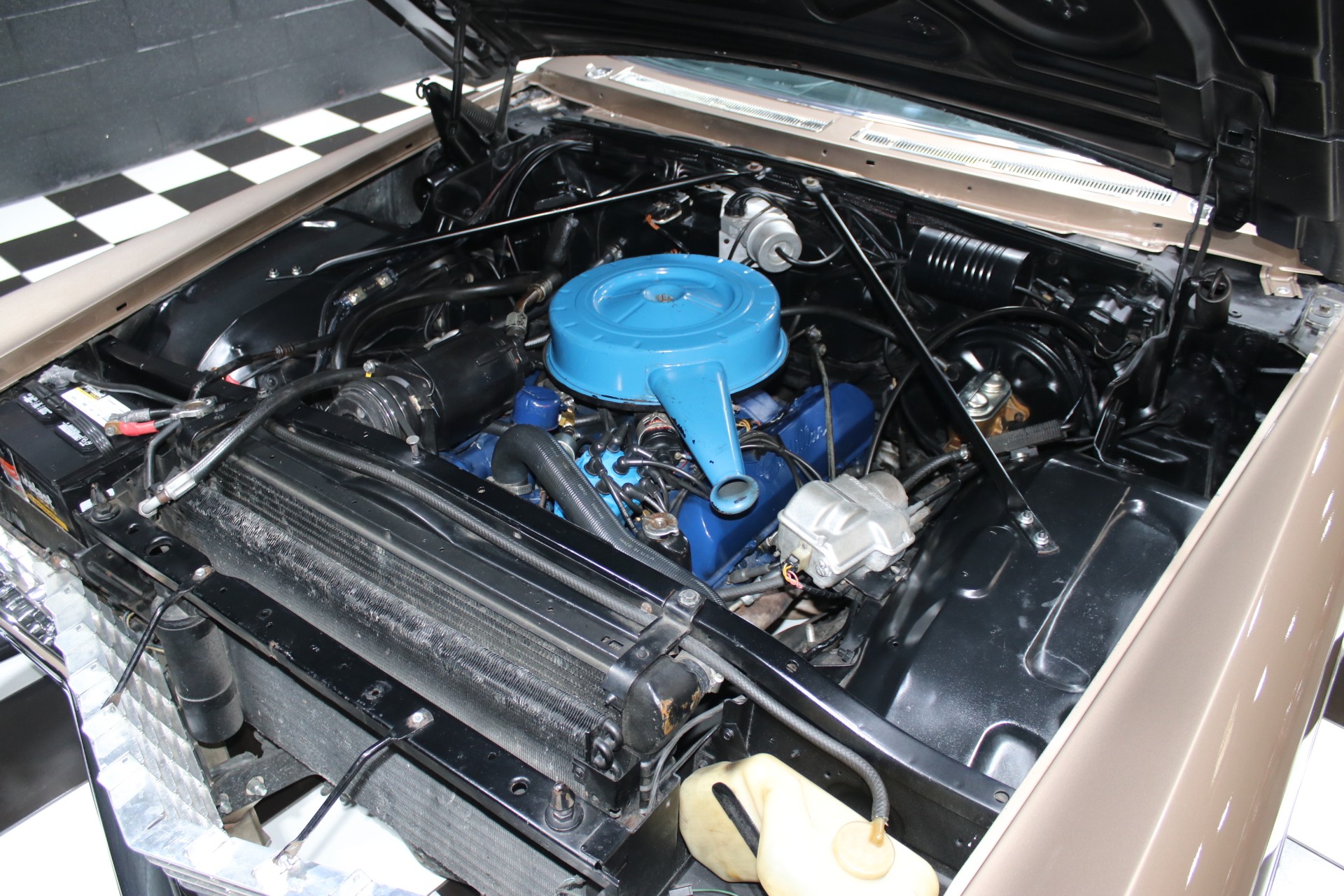 1967 Cadillac Deville 3