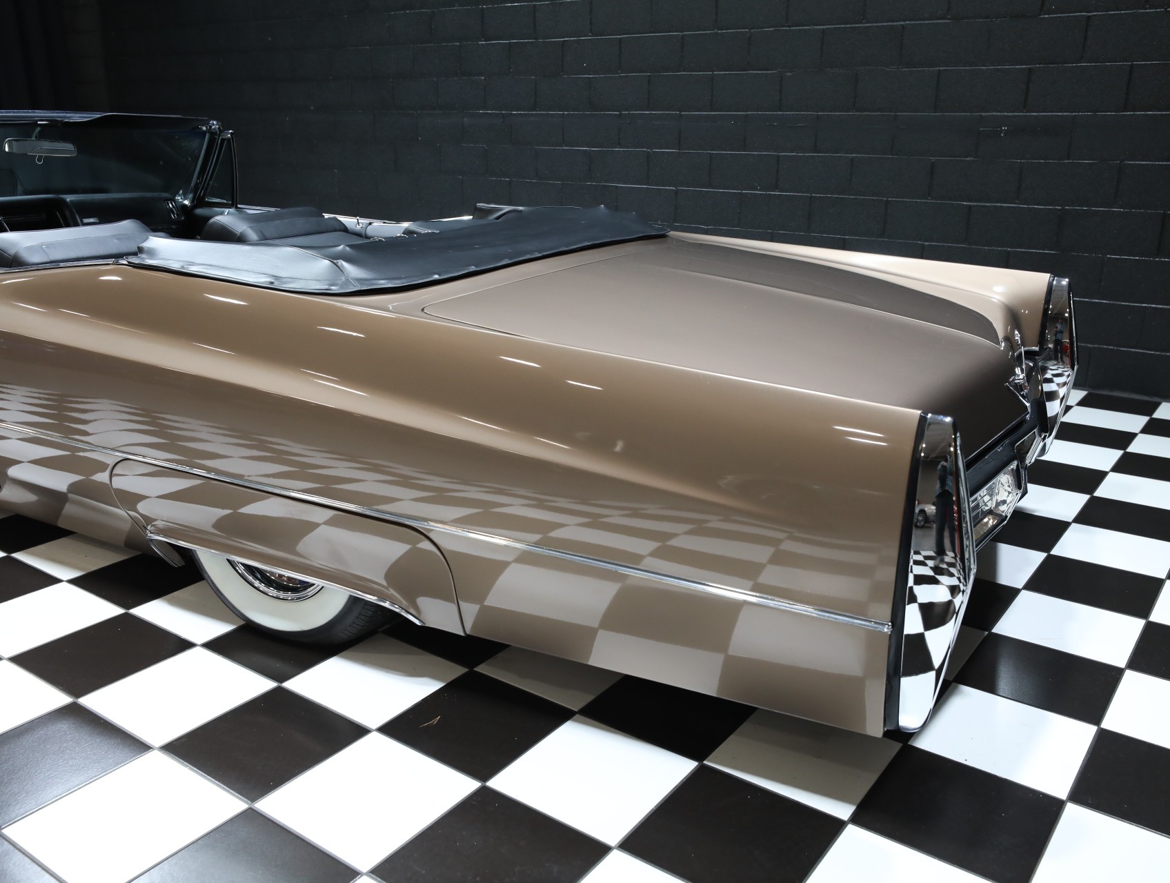 1967 Cadillac Deville 37
