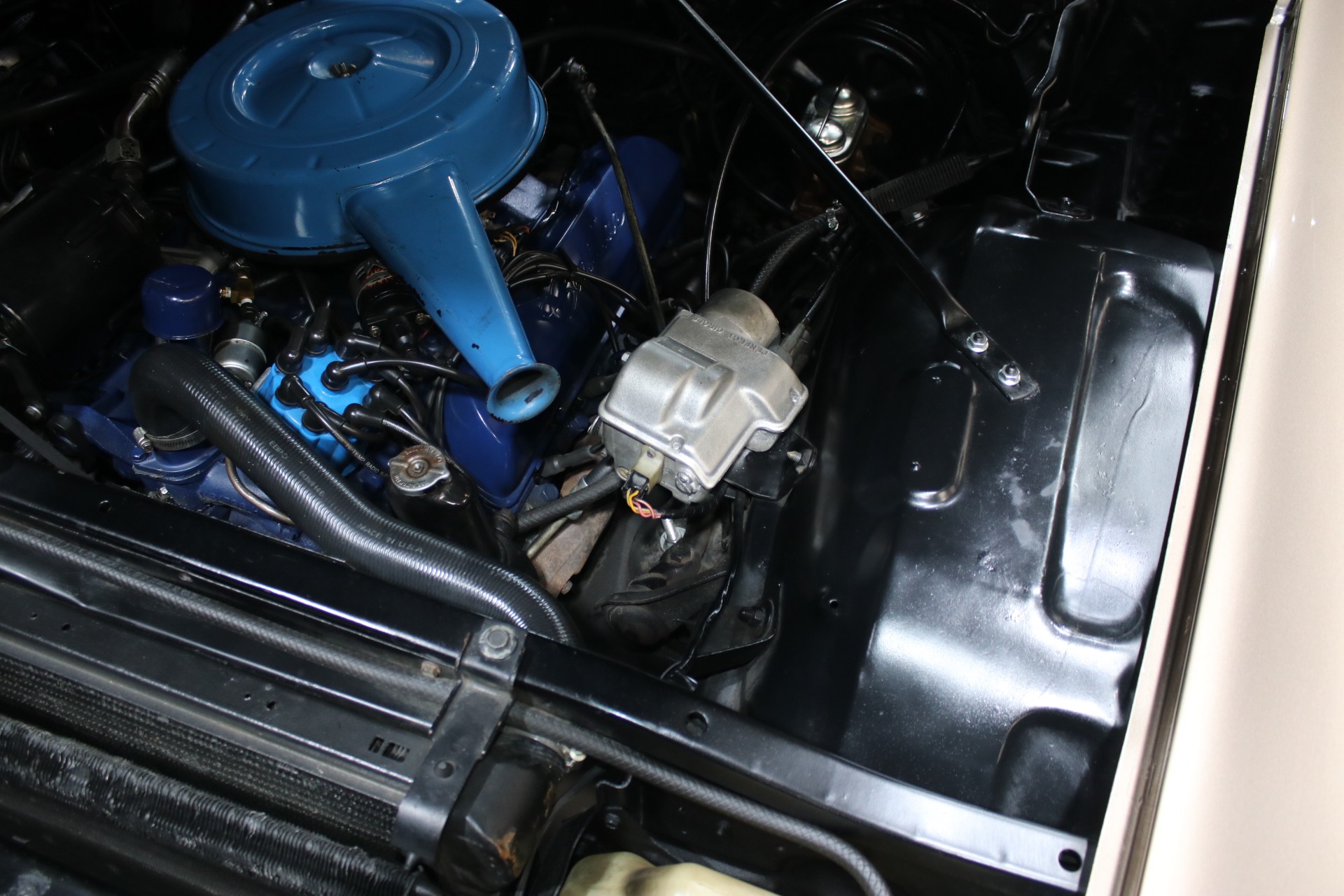 1967 Cadillac Deville 77