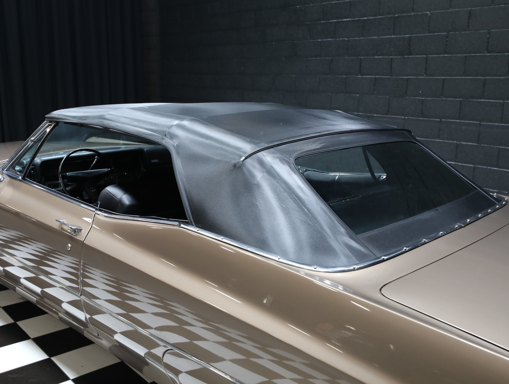 1967 Cadillac Deville 10