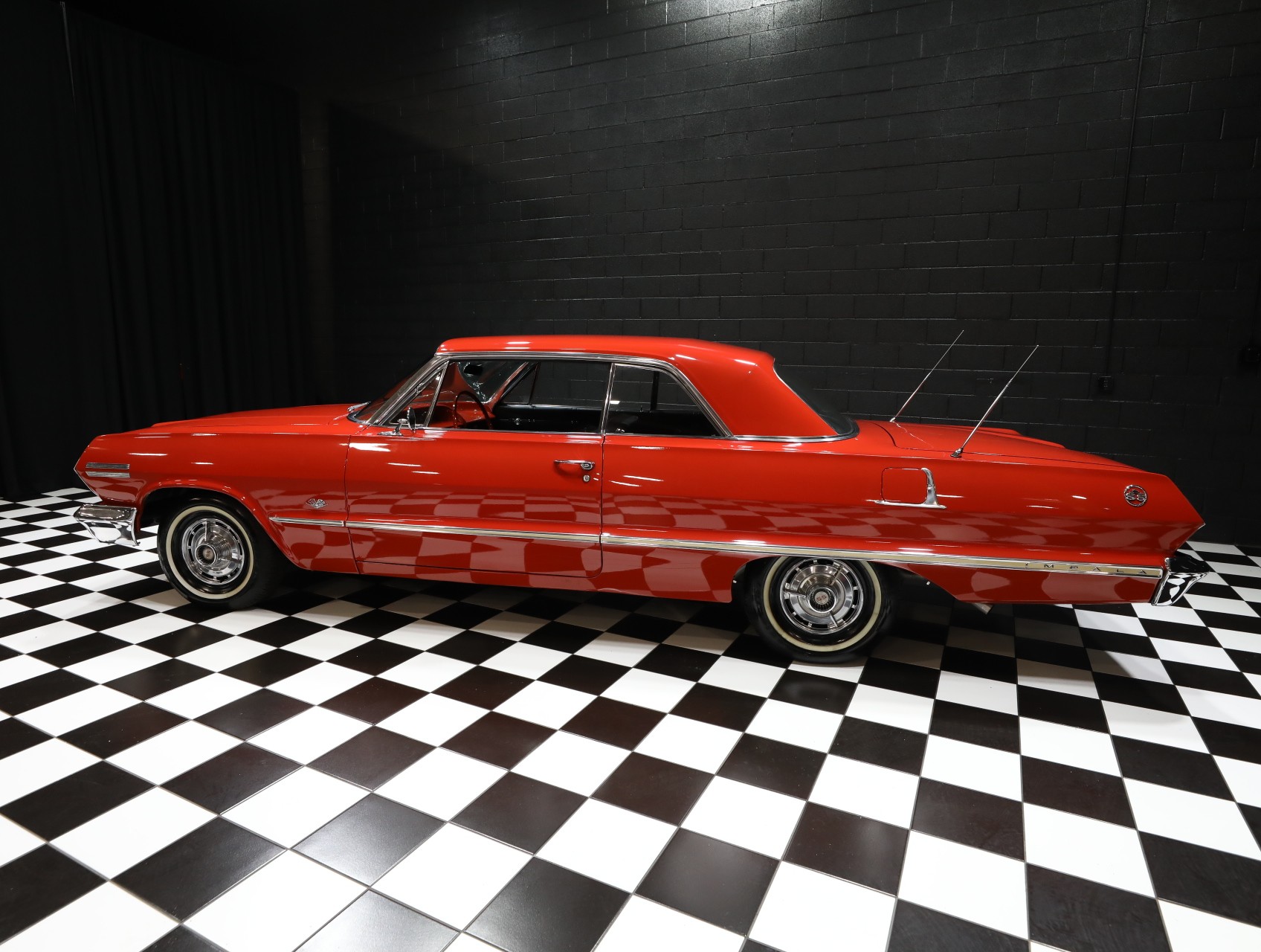 1963 Chevrolet Impala 34