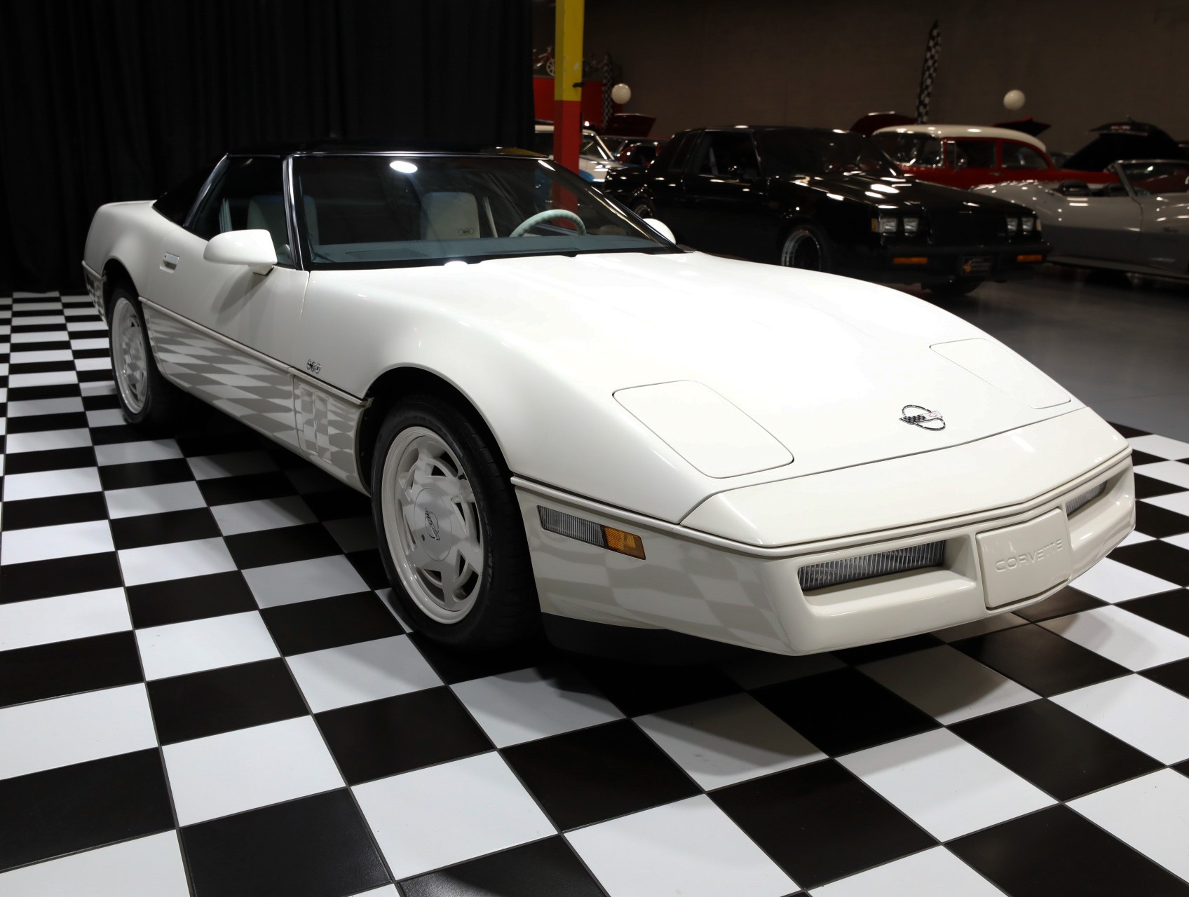 1988 Chevrolet Corvette 15