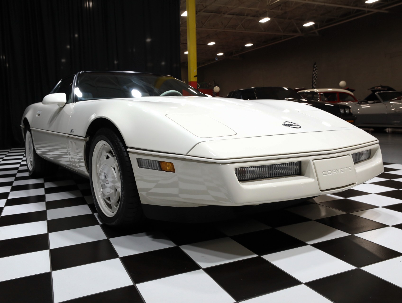 1988 Chevrolet Corvette 16