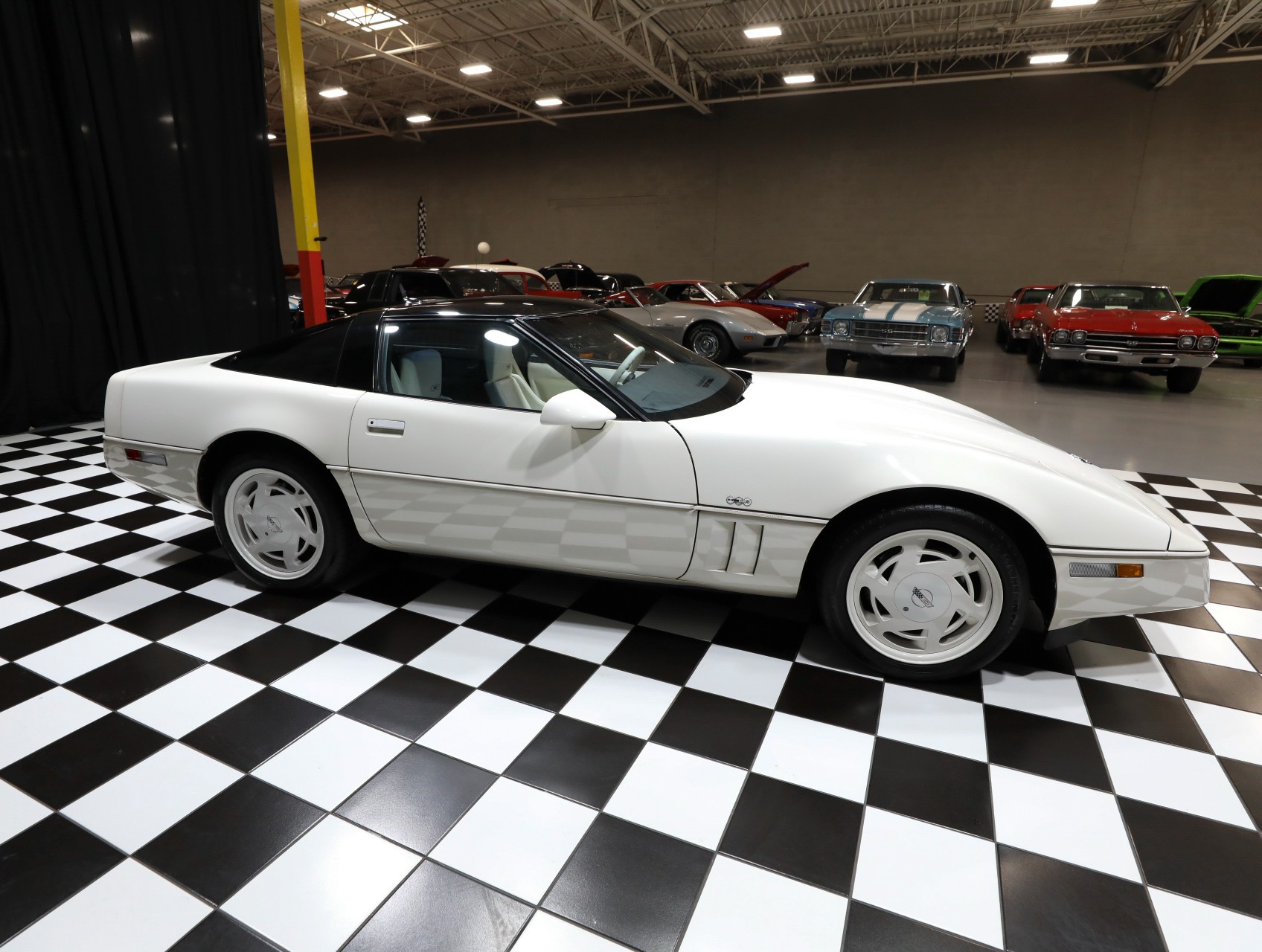 1988 Chevrolet Corvette 19