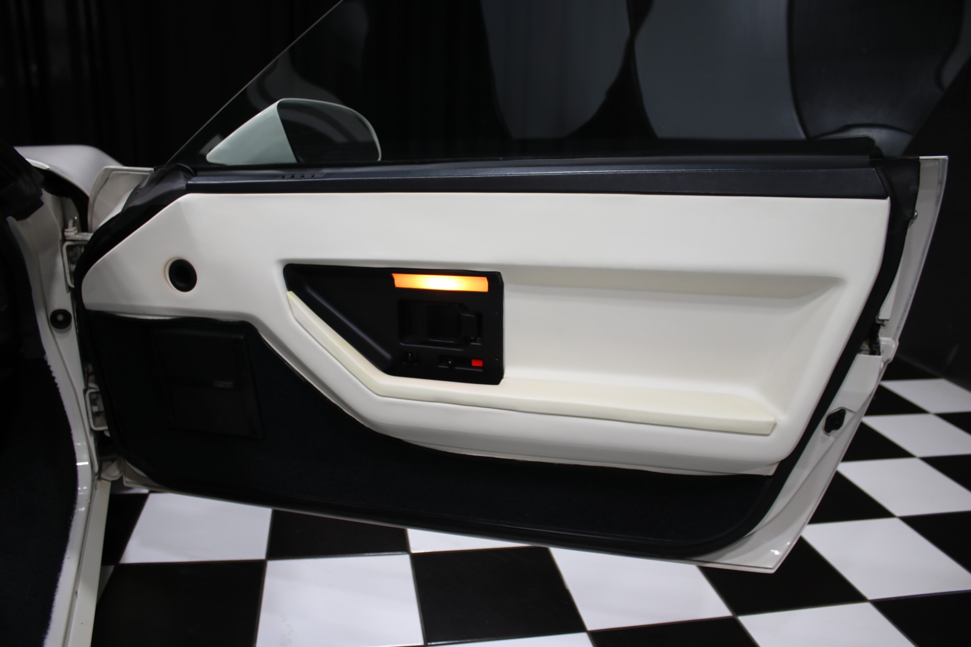 1988 Chevrolet Corvette 37
