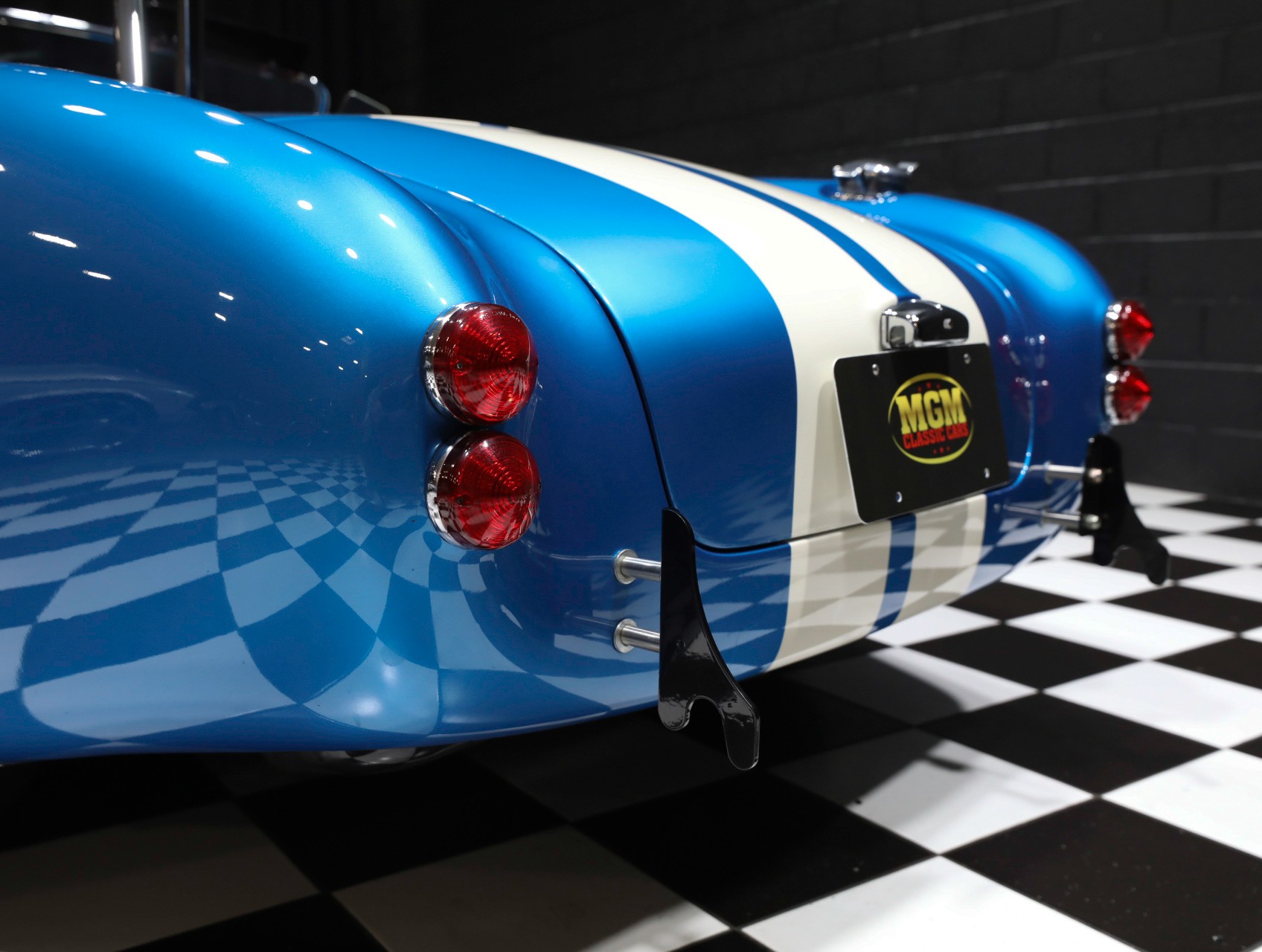 1965 Shelby Cobra 32