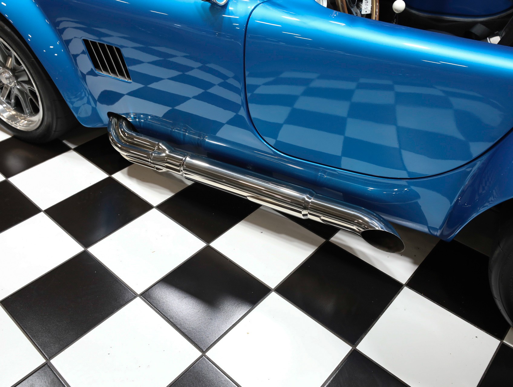 1965 Shelby Cobra 39