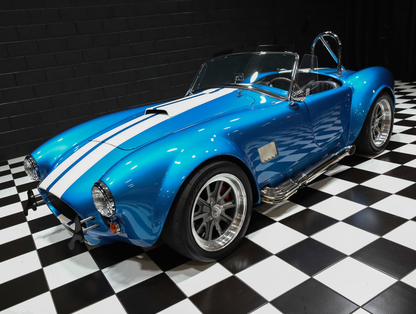 1965 Shelby Cobra 8