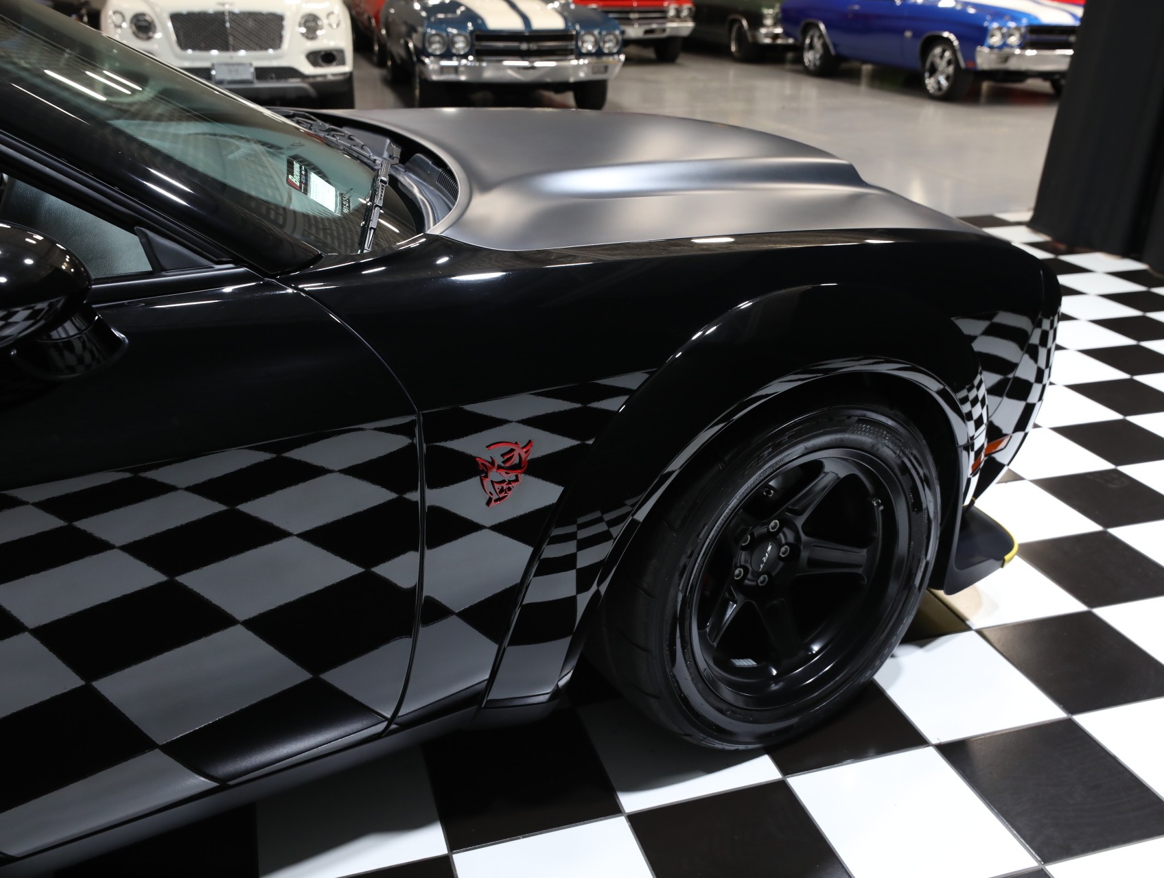 2018 Dodge Challenger 18