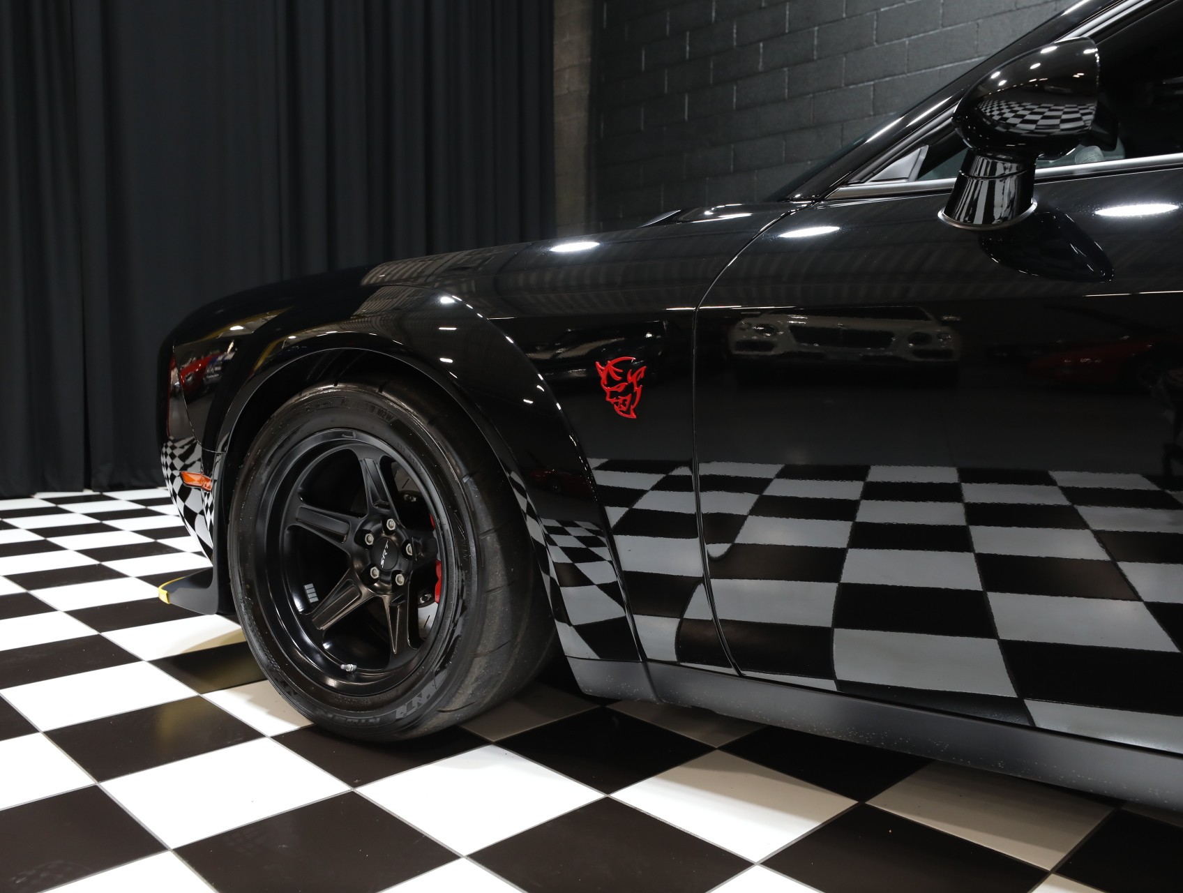 2018 Dodge Challenger 32